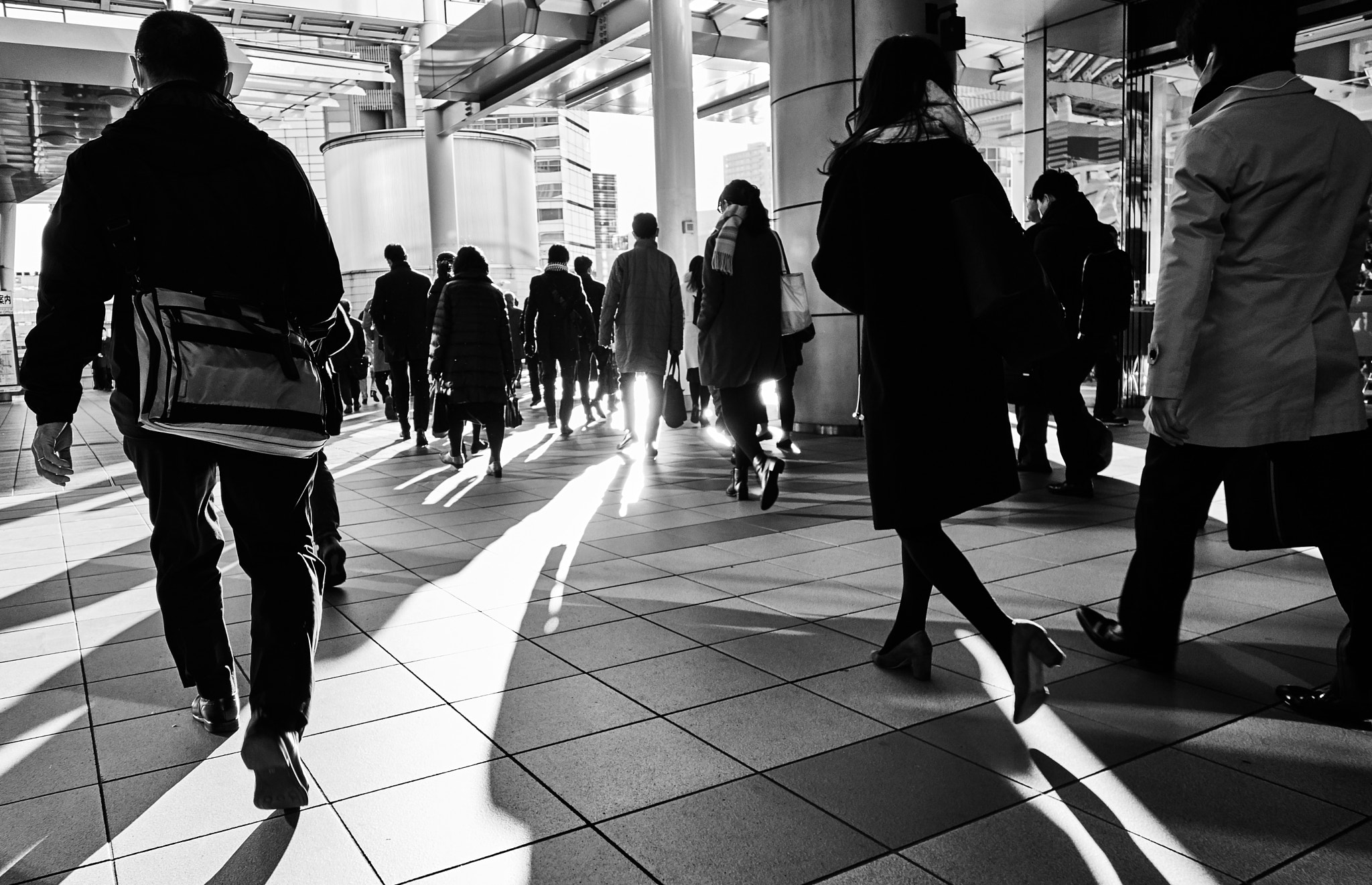 Sony Cyber-shot DSC-RX100 II sample photo. Winter morning commute in tokyo photography