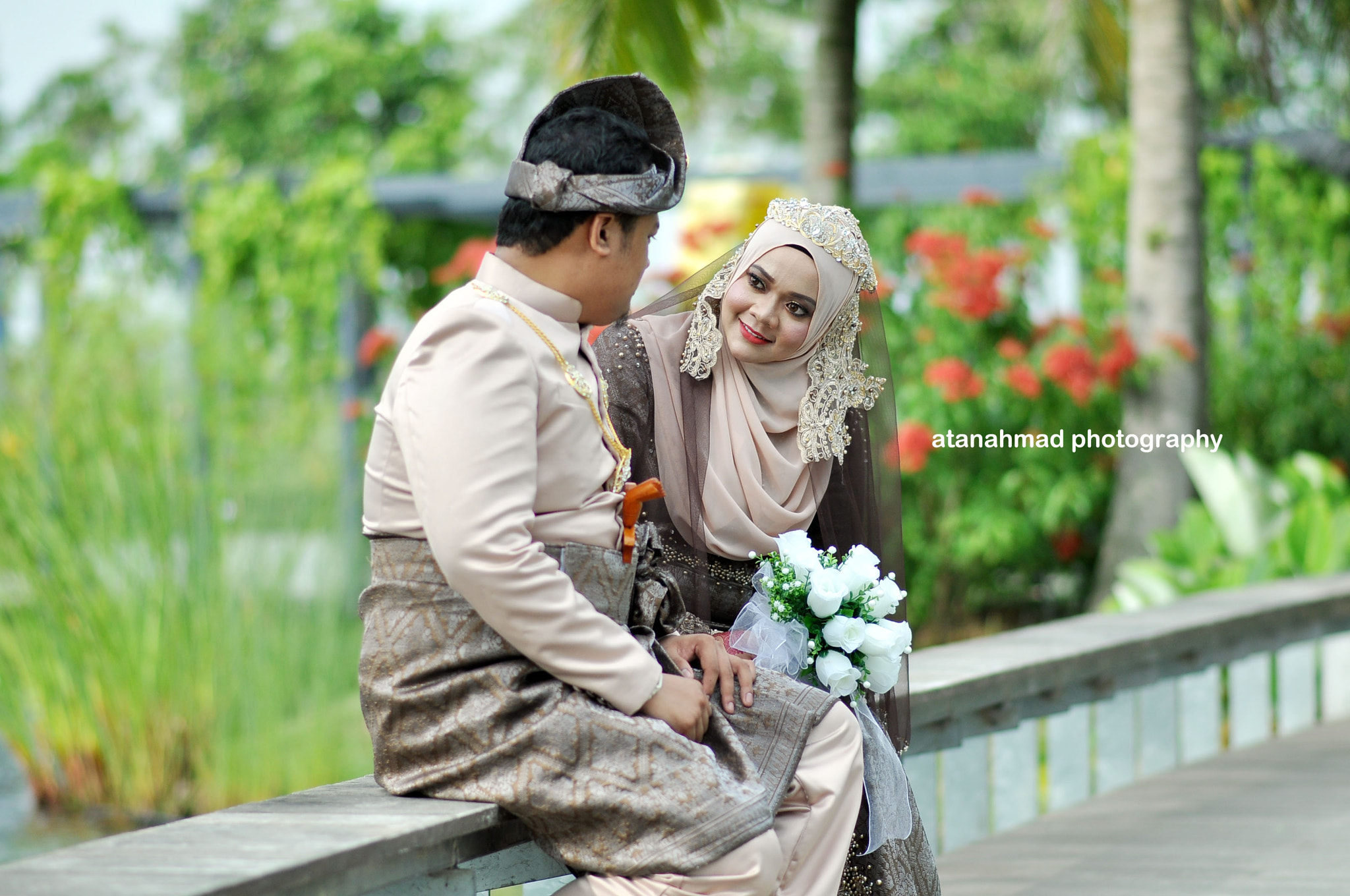 Nikon D90 + Nikon AF-S Nikkor 85mm F1.8G sample photo. Faridatul + farhan photography