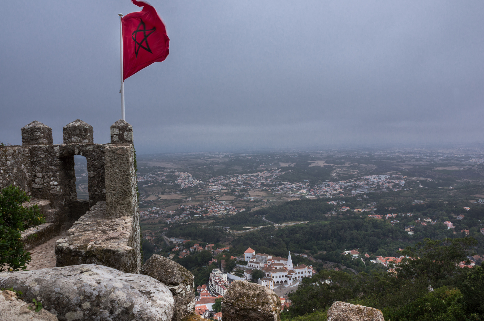 Sony Alpha DSLR-A580 + Sony DT 18-70mm F3.5-5.6 sample photo. Castelo mouros photography