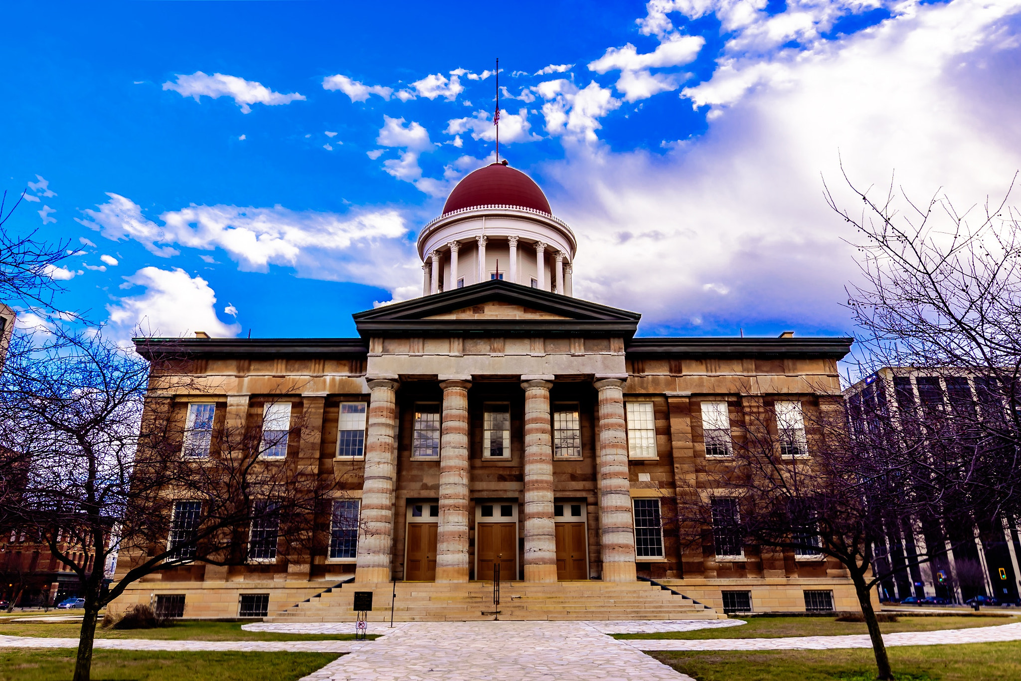 Nikon D5500 sample photo. The old state capitol photography