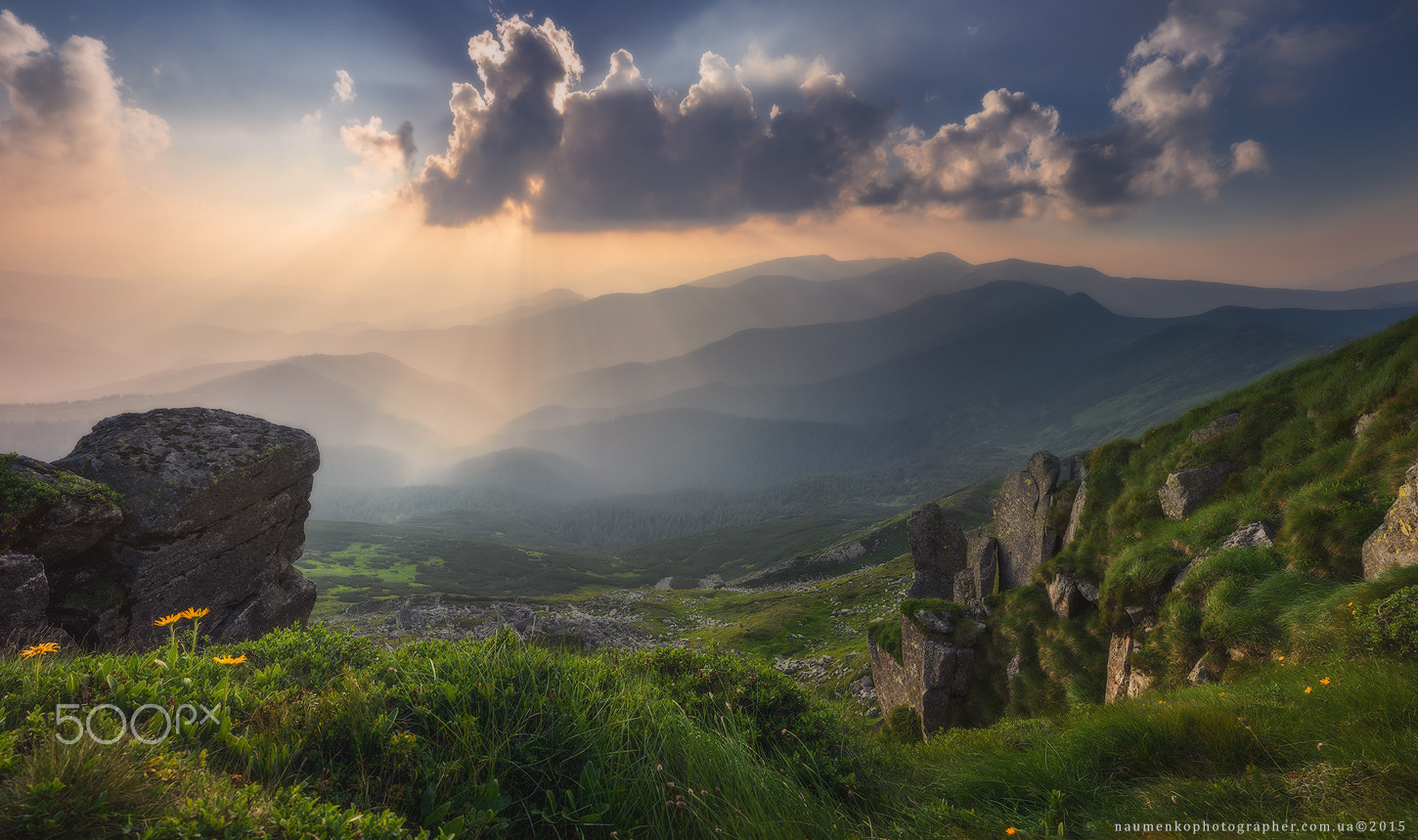 Sony a7R + Sony FE 28mm F2 sample photo. Ukraine. carpathians. before sunset at mount pop ivan photography