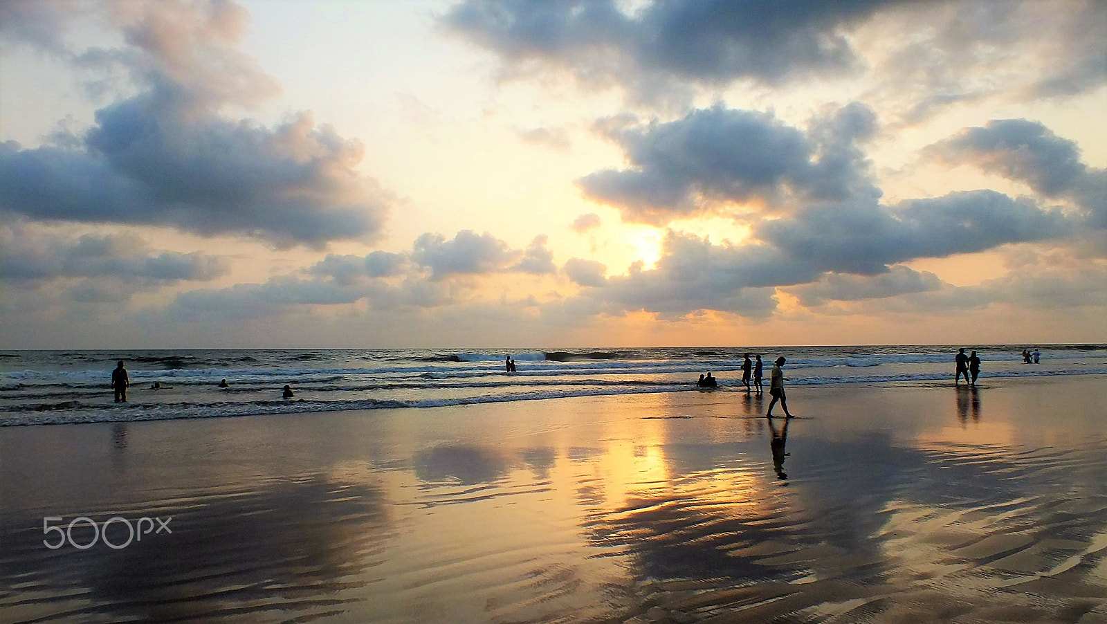 Fujifilm FinePix HS28EXR sample photo. Sunset at ganpatipule photography