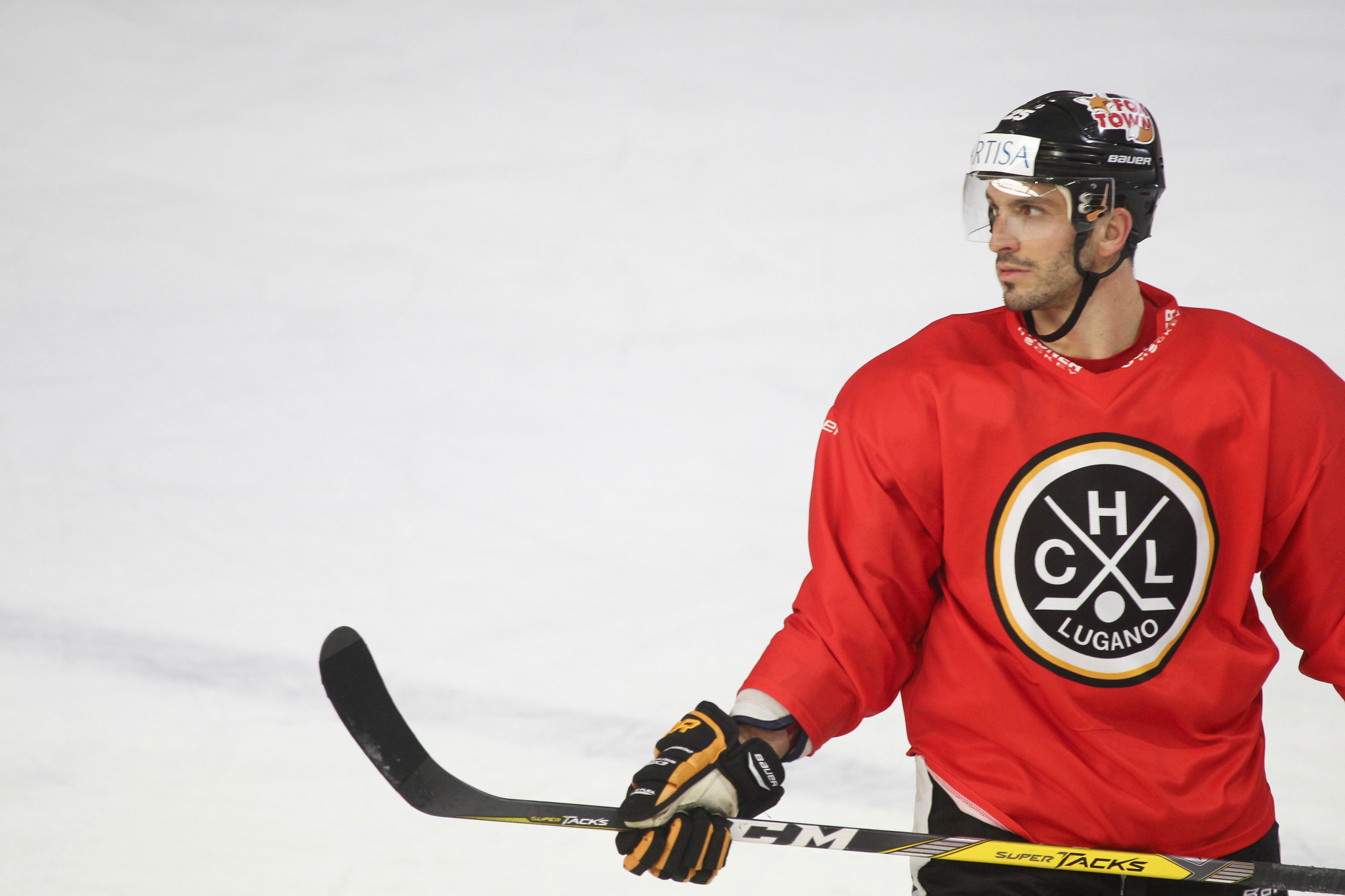 Canon EF 100-400mm F4.5-5.6L IS USM sample photo. Hockey club lugano photography