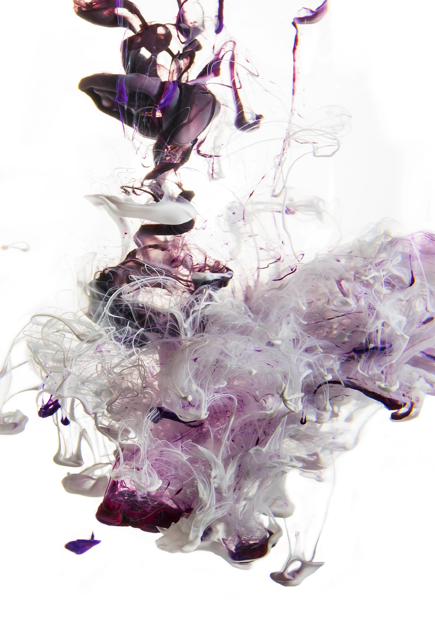 Sony a7R + Sony FE 90mm F2.8 Macro G OSS sample photo. Liquid color drops under water photography