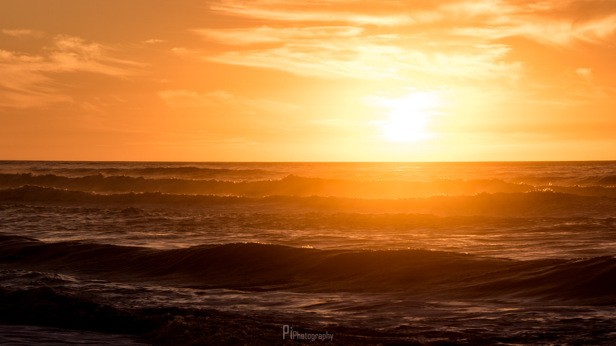 Nikon D5500 sample photo. Black waves photography