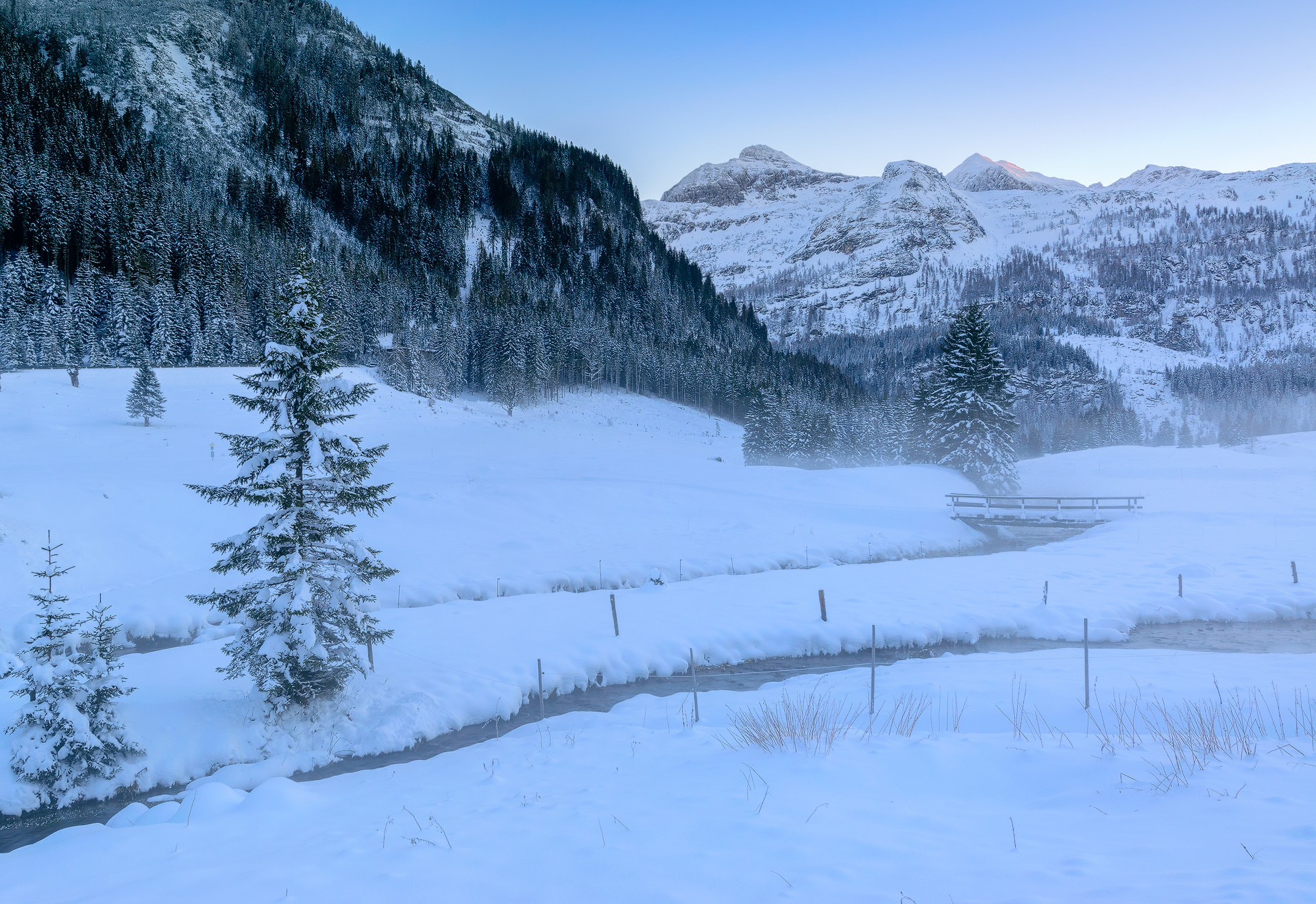 Nikon AF-S Nikkor 16-35mm F4G ED VR sample photo. Winterwonderland photography