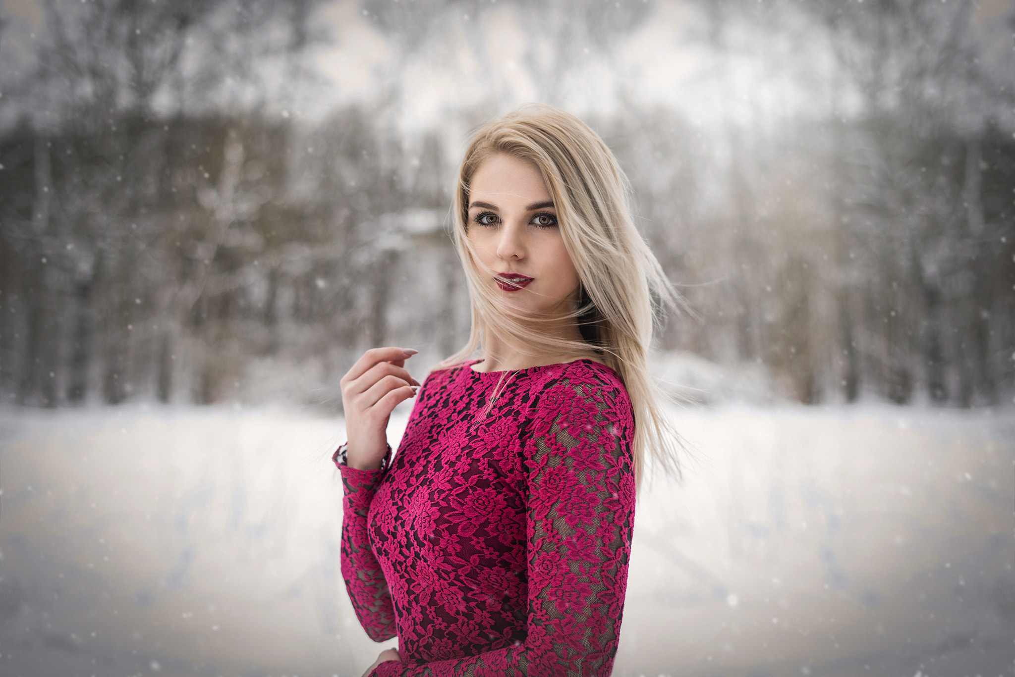 Sony a7R + Sony FE 50mm F1.8 sample photo. Ice wind photography