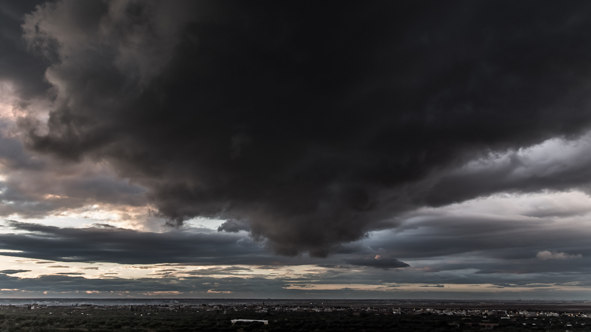 Sigma 17-70mm F2.8-4 DC Macro HSM | C sample photo. Fin d'orage....... photography