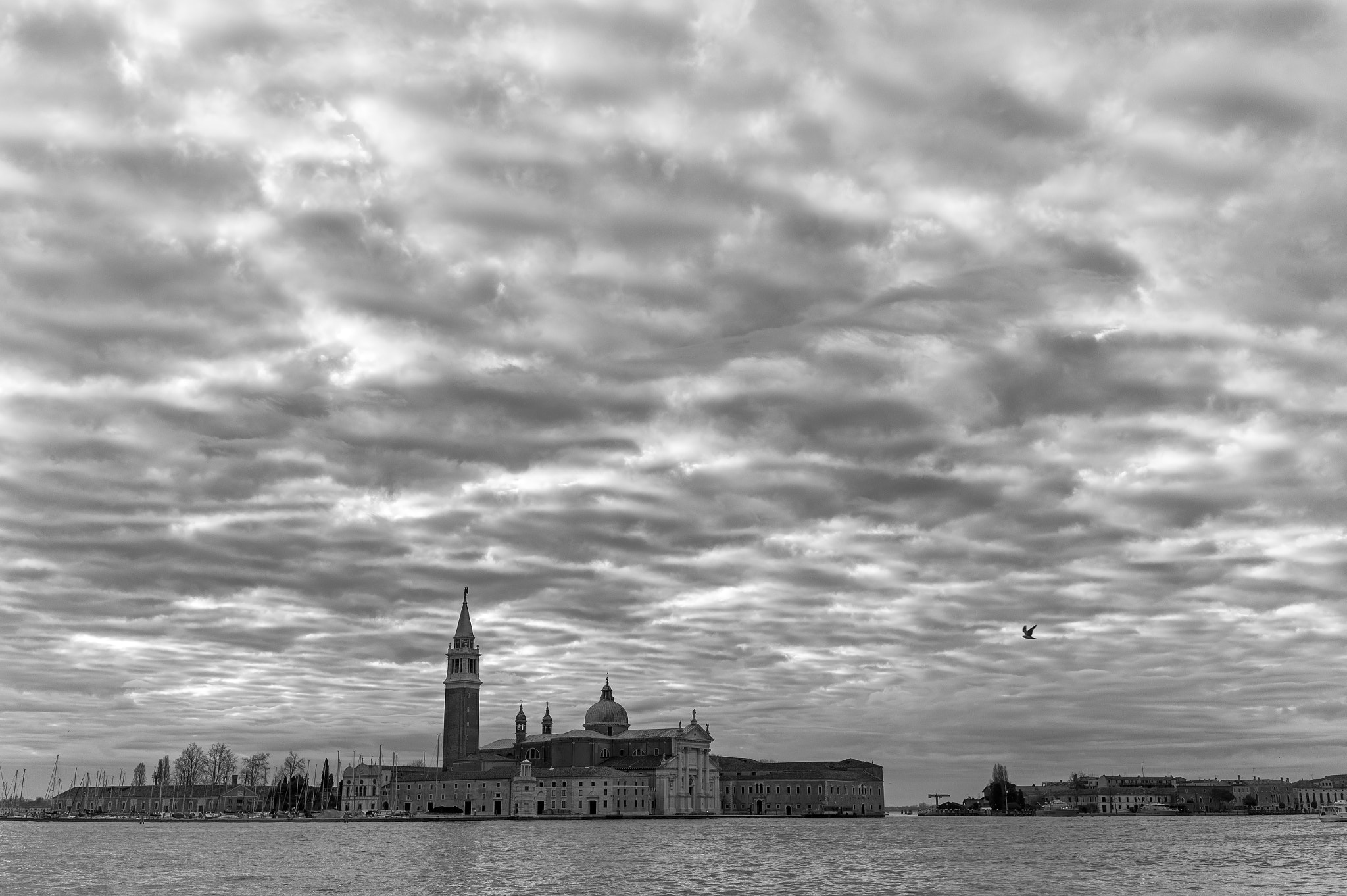 Elmarit-M 21mm f/2.8 sample photo. Nuvole a venezia photography