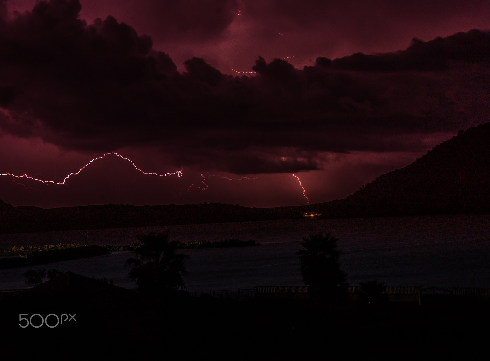 Sony a5100 sample photo. Lightning photography