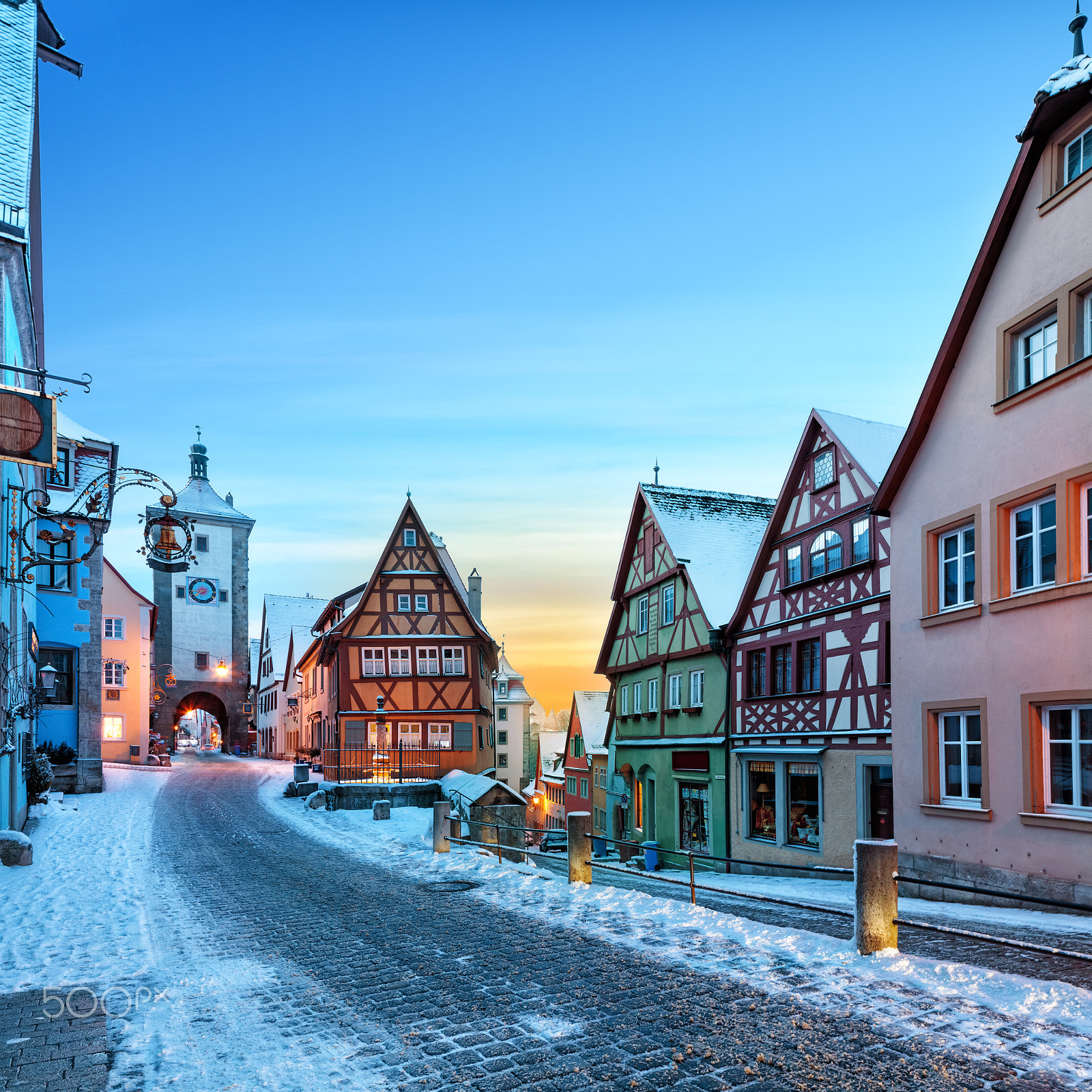 Canon TS-E 24.0mm f/3.5 L II sample photo. Medieval old rothenburg ob der tauber photography
