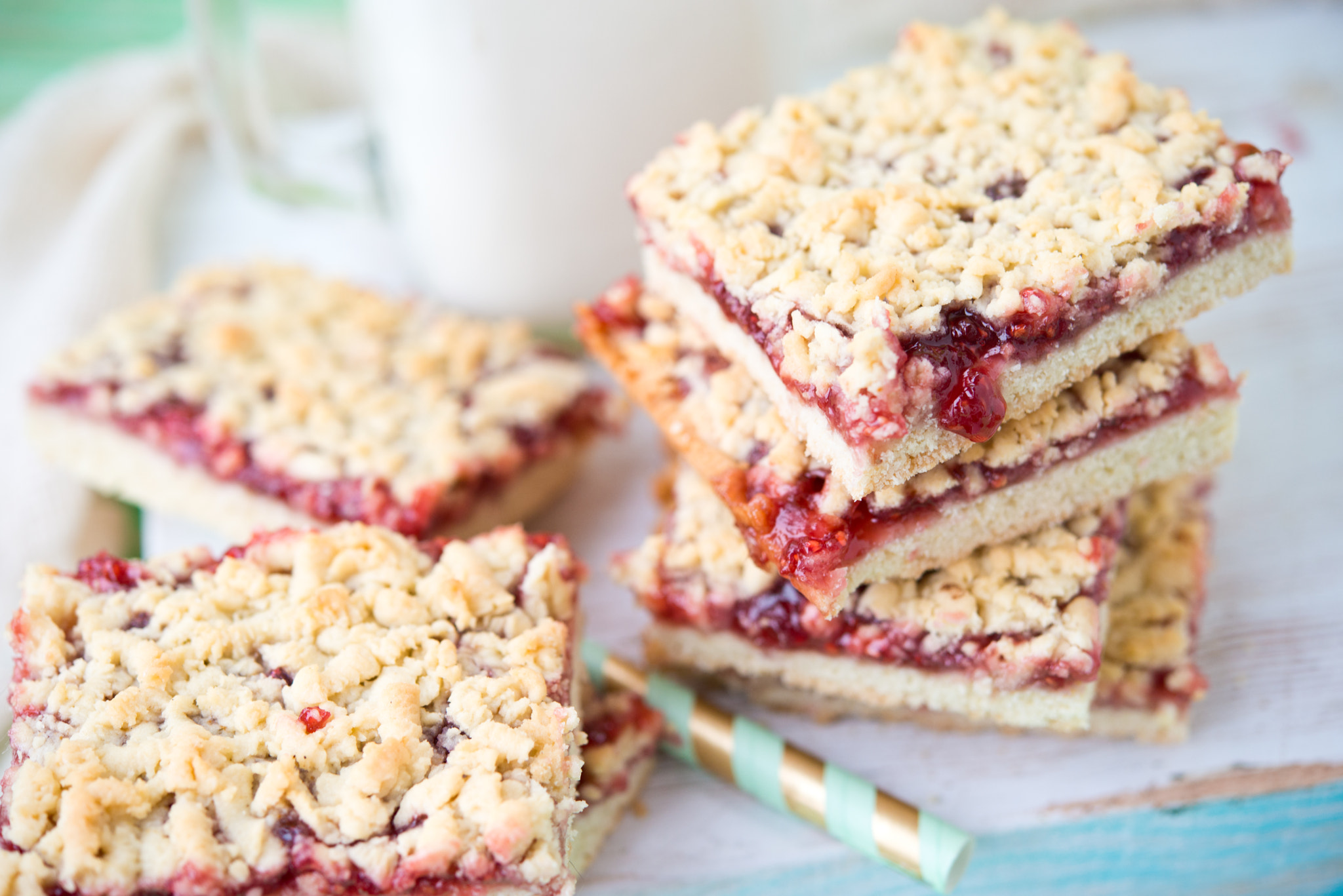 Nikon AF-S Micro-Nikkor 60mm F2.8G ED sample photo. Cookies with raspberry jam photography