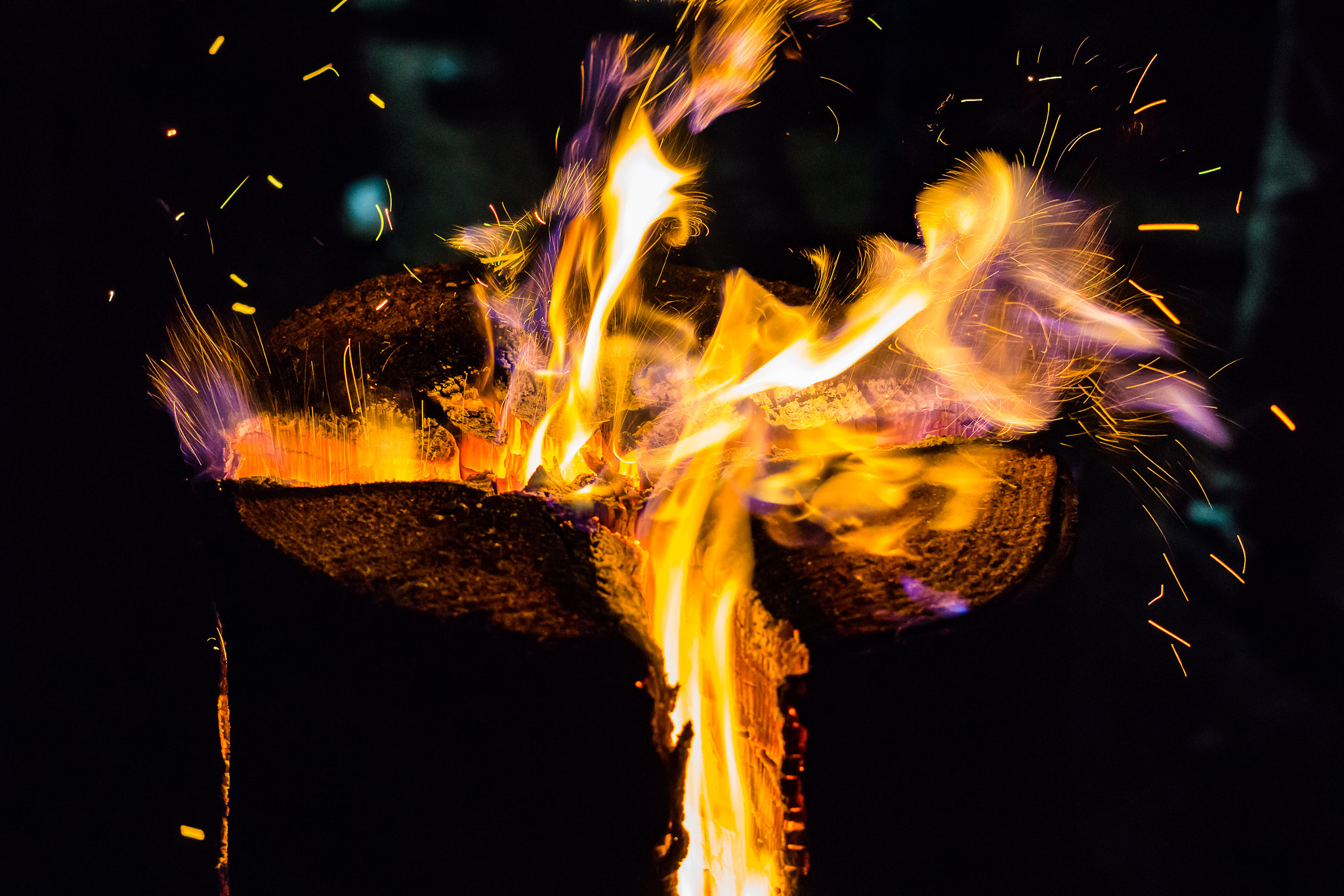 Sony FE 50mm F1.8 sample photo. Fire photography