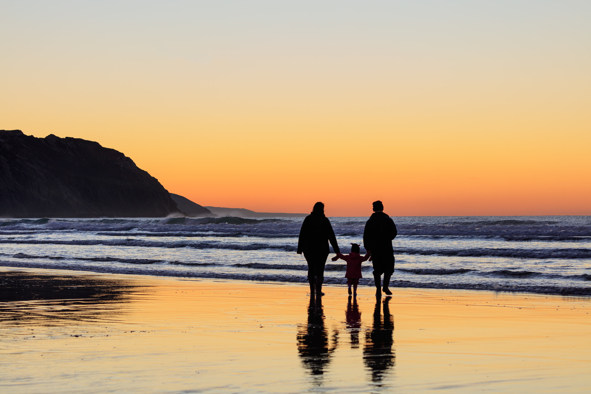Canon EOS 5DS R sample photo. Sunset stroll photography