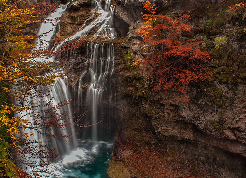 Canon EOS 40D sample photo. Small waterfall photography