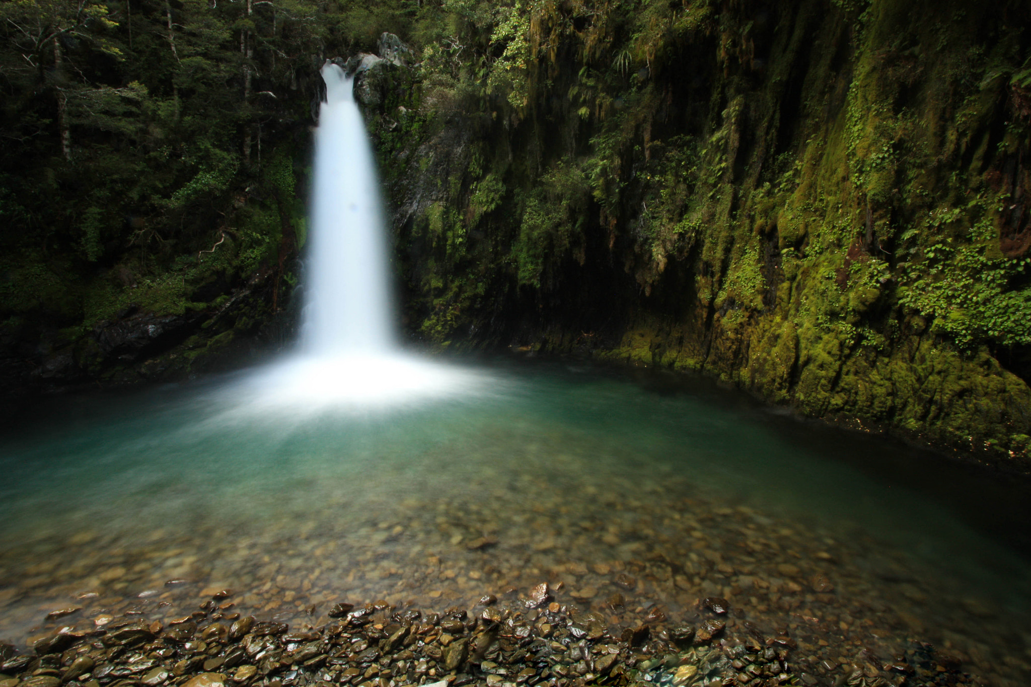 Canon EF-S 10-22mm F3.5-4.5 USM sample photo. Hidden beauty photography