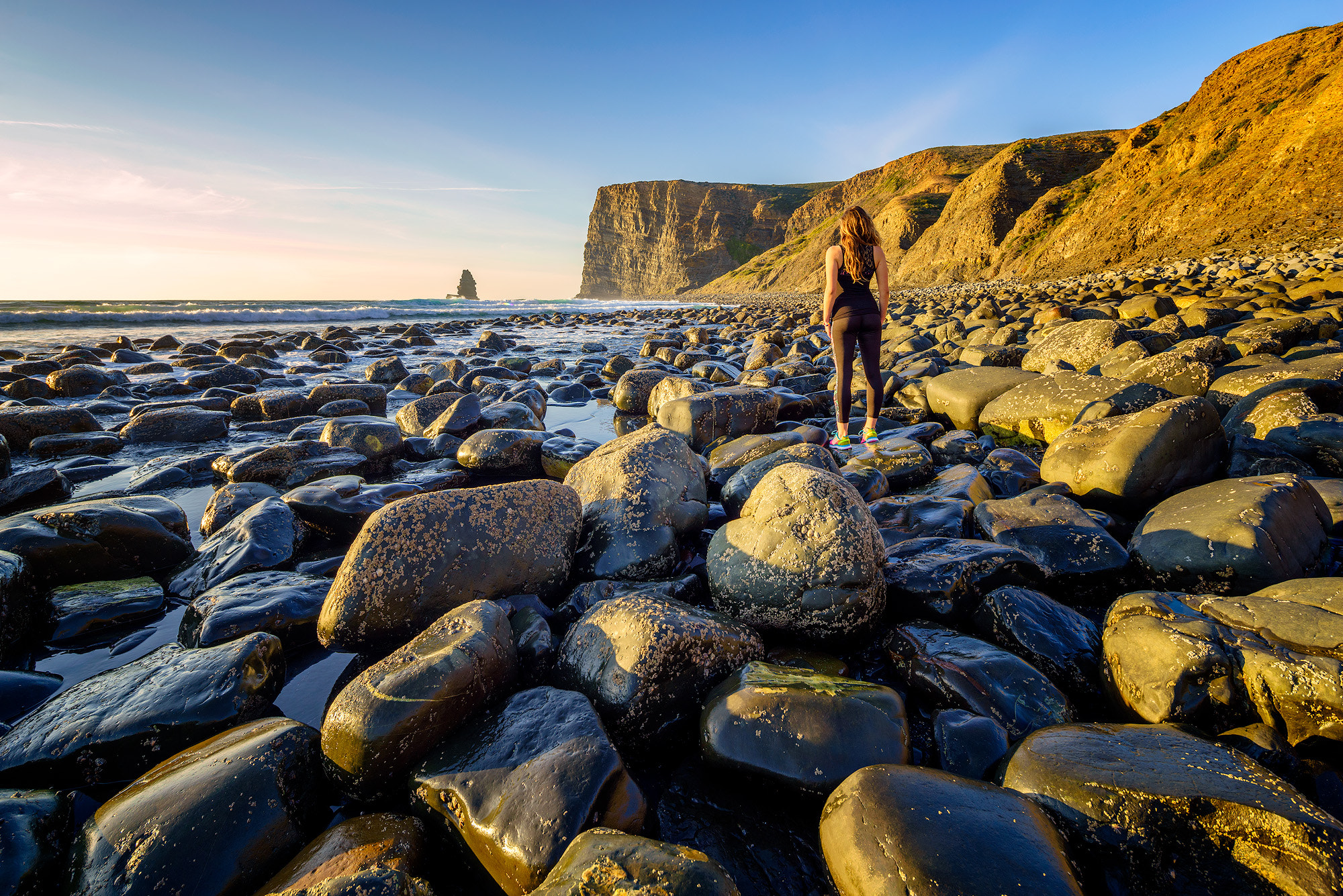 Sony a7R + Canon TS-E 17mm F4L Tilt-Shift sample photo. Lucy 1 photography