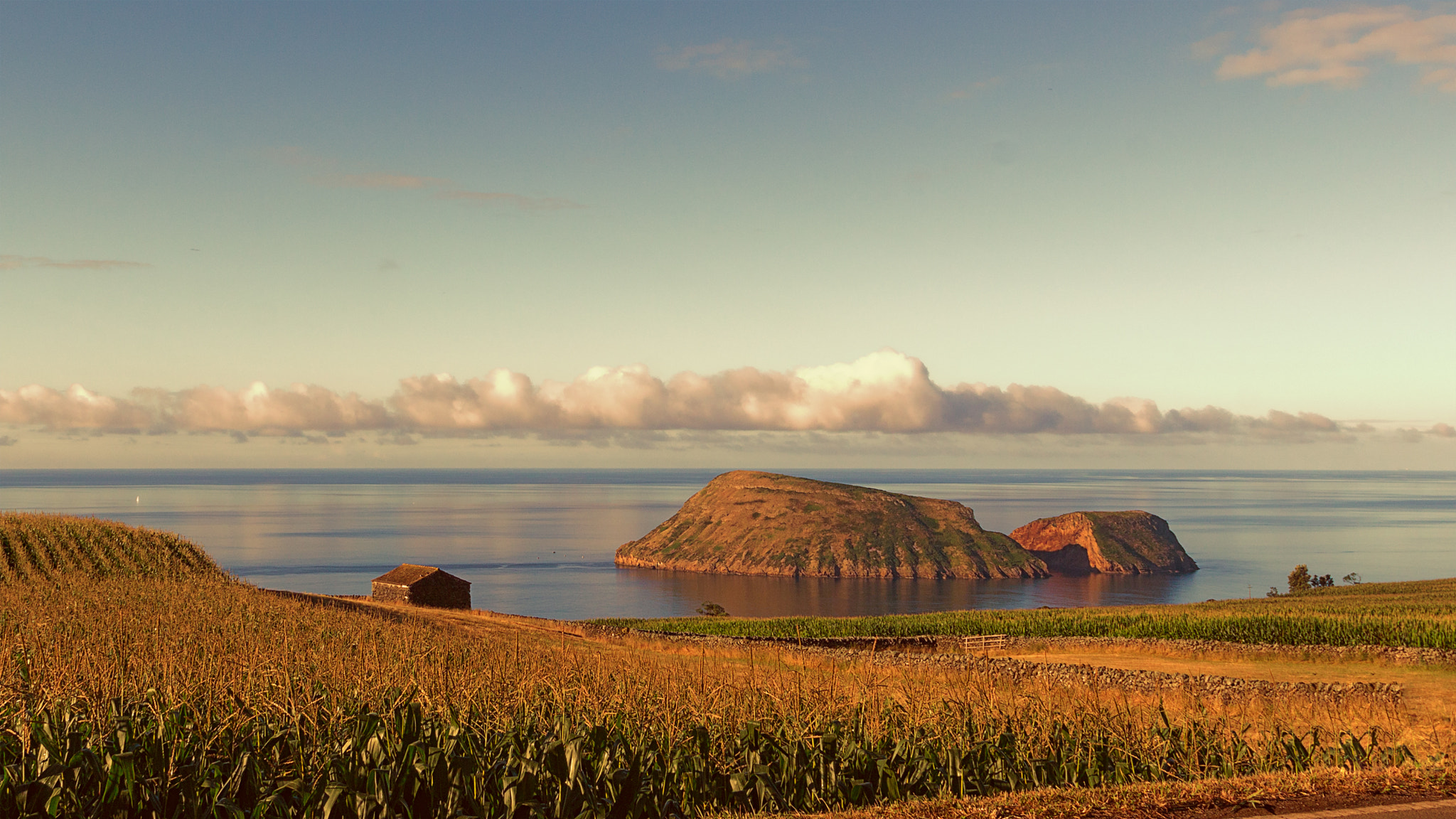 Canon EF 20mm F2.8 USM sample photo. Açores photography