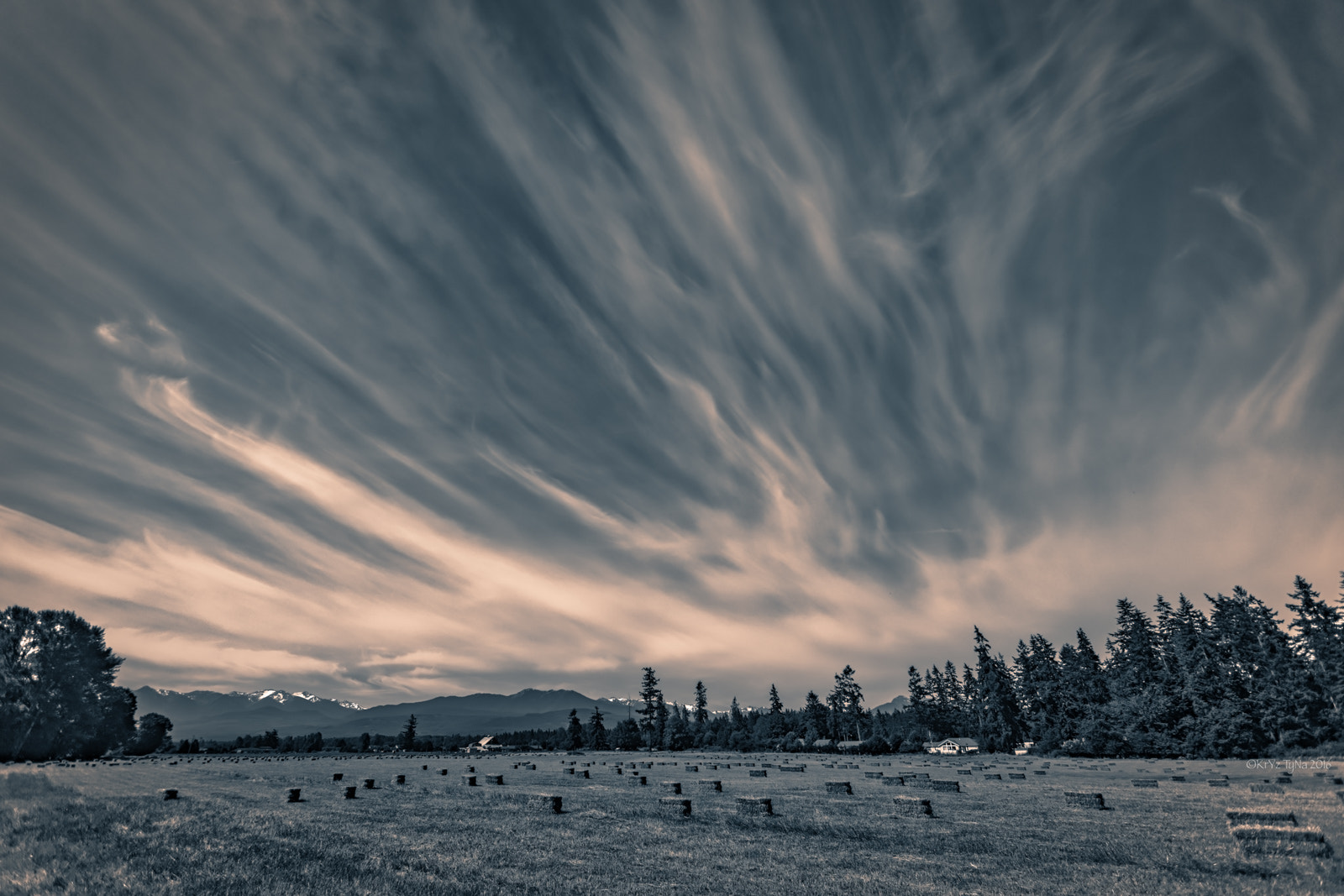 Canon EF 16-35mm F2.8L II USM sample photo. Cloud magic photography