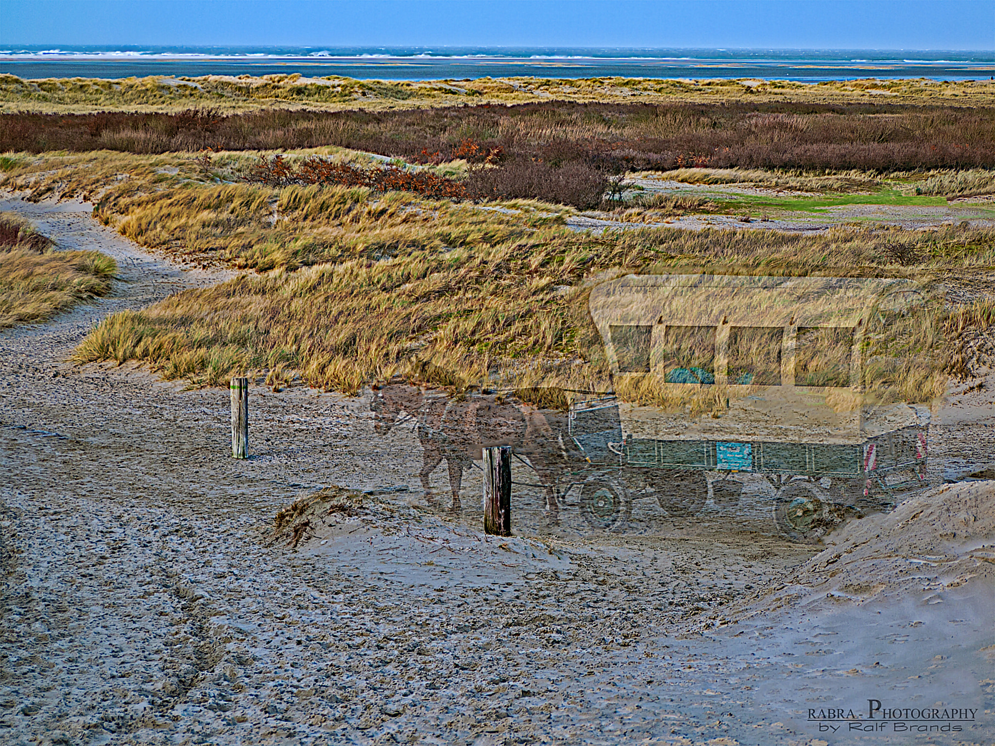 Panasonic Lumix G Vario 45-200mm F4-5.6 OIS sample photo. Ghost trail photography
