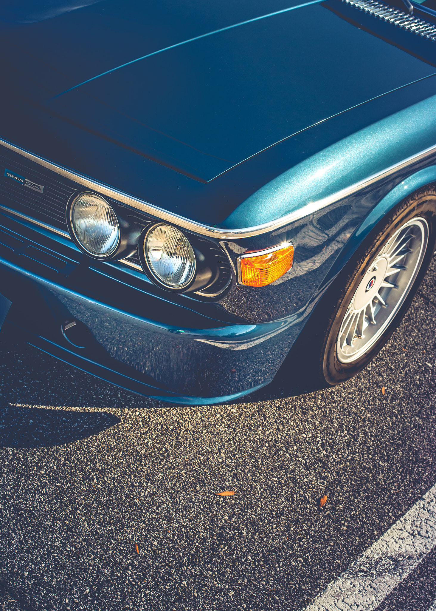 Canon EOS 70D + Canon EF 35mm F2 IS USM sample photo. Bmw e9 2800cs photography