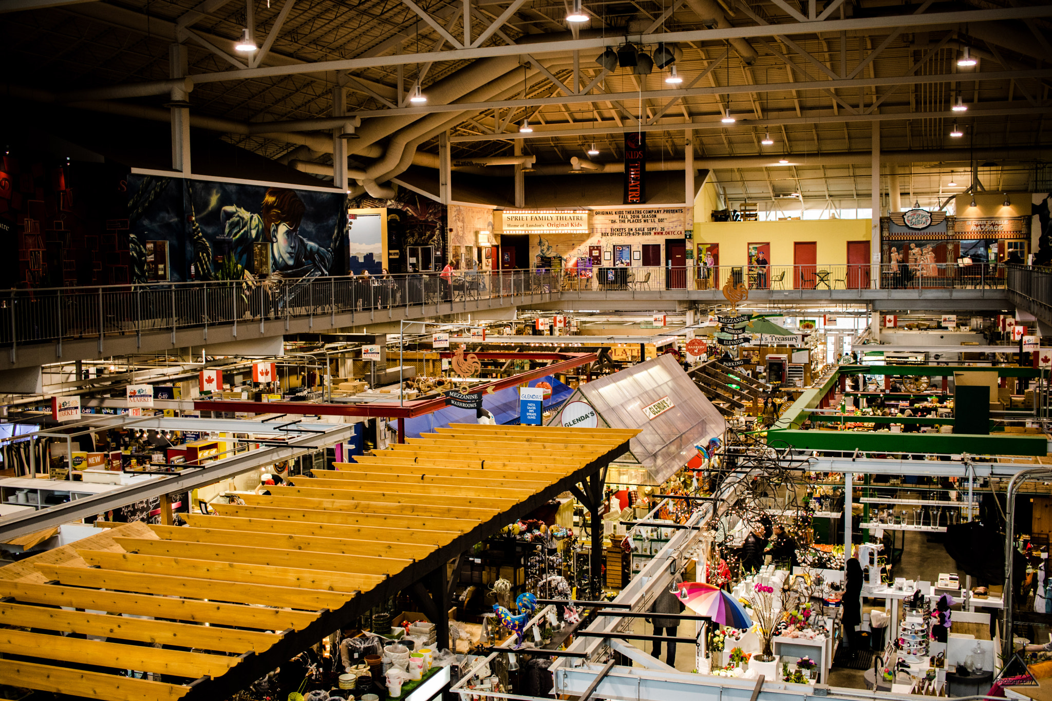 Canon EF-S 24mm F2.8 STM sample photo. Colourful indoor market photography