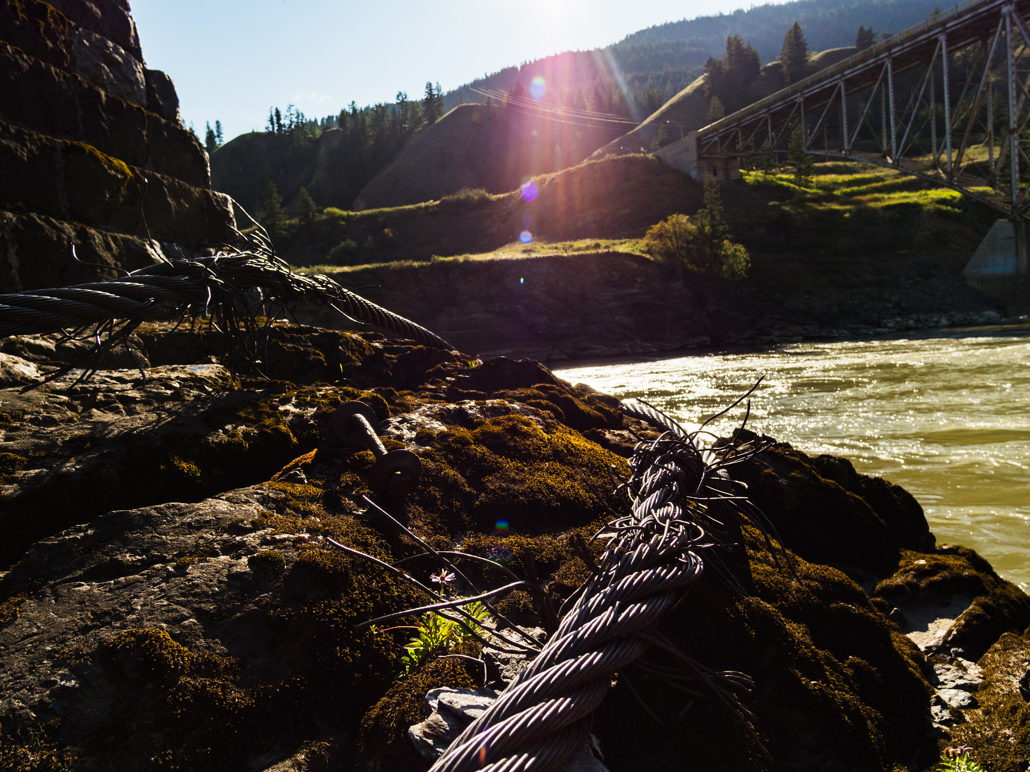 Rokinon 12mm f/2.0 NCS CS sample photo. Frayed steel cable photography