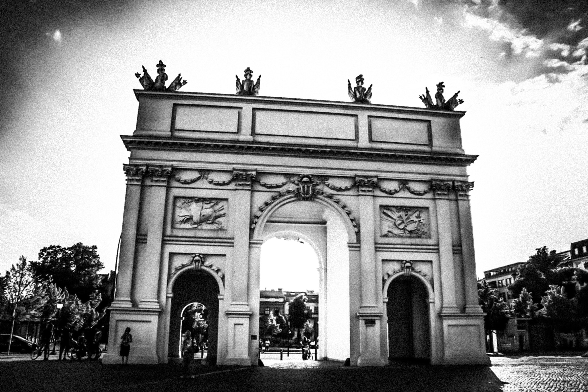 Sigma 18-200mm f/3.5-6.3 DC OS sample photo. Brandenburger tor photography