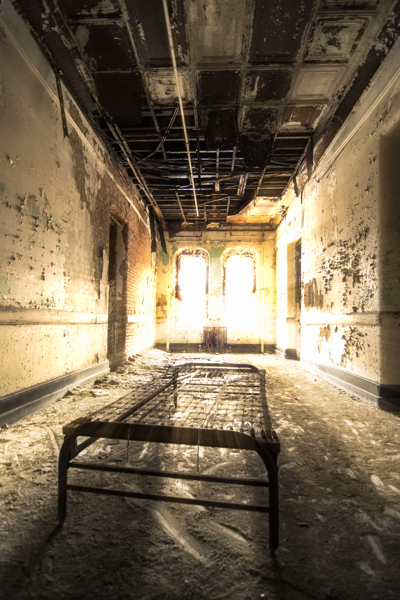 Tokina AT-X Pro 11-16mm F2.8 DX sample photo. The poughkeepsie abandoned insane asylum is locate ... photography