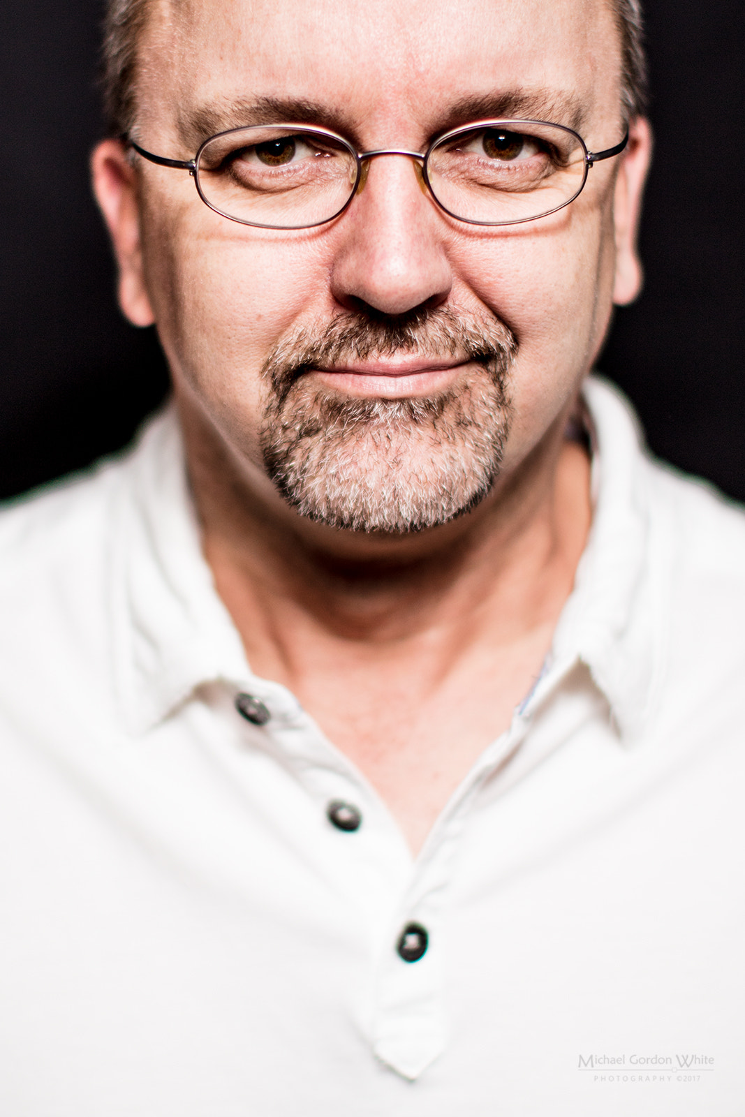 Canon EOS 5DS R + Canon EF 50mm F1.2L USM sample photo. Headshot photography