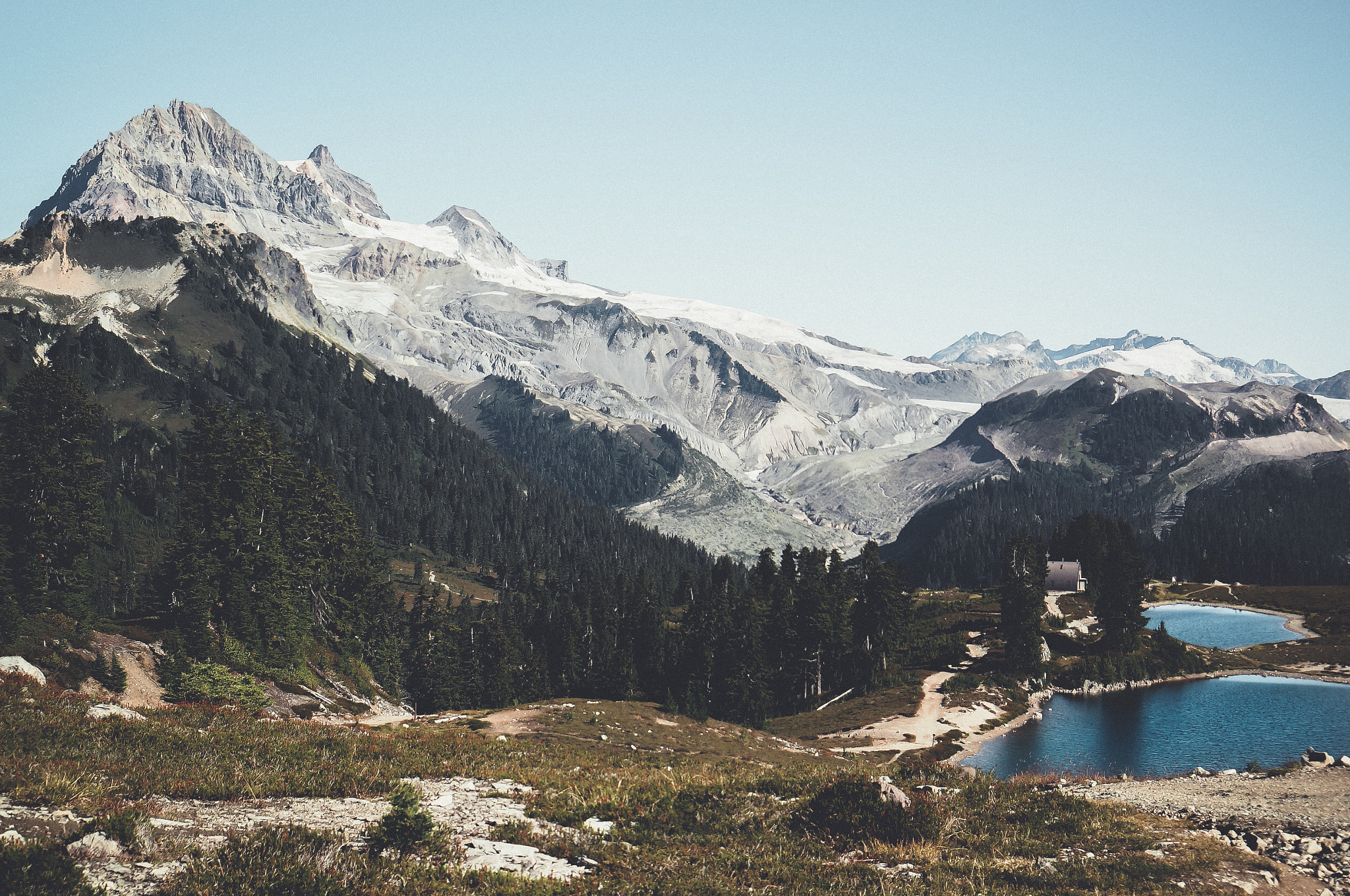 Sony Alpha NEX-6 + Sony E 35mm F1.8 OSS sample photo. Garibaldi provincial park photography