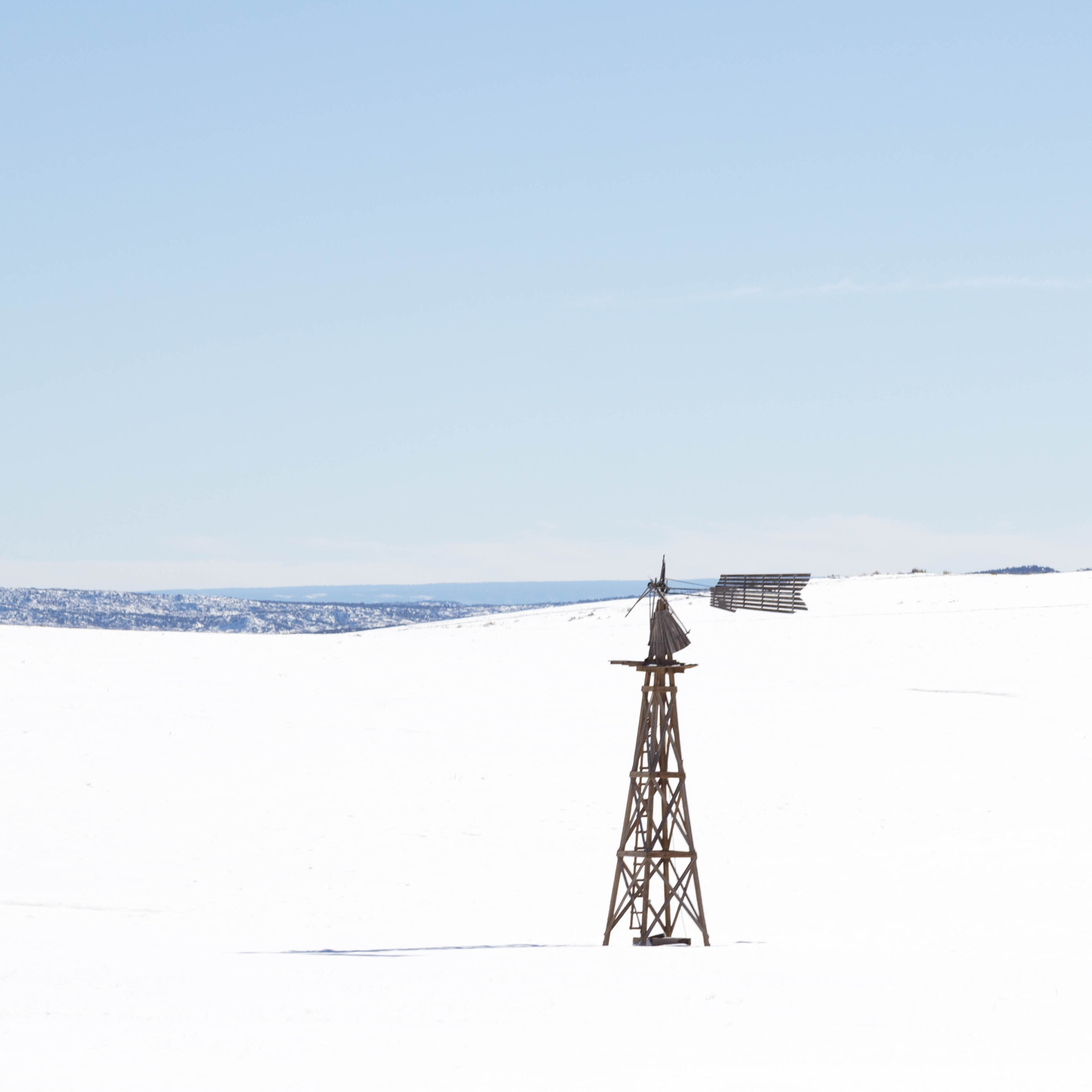 Canon EOS 600D (Rebel EOS T3i / EOS Kiss X5) sample photo. Lonely windmill photography
