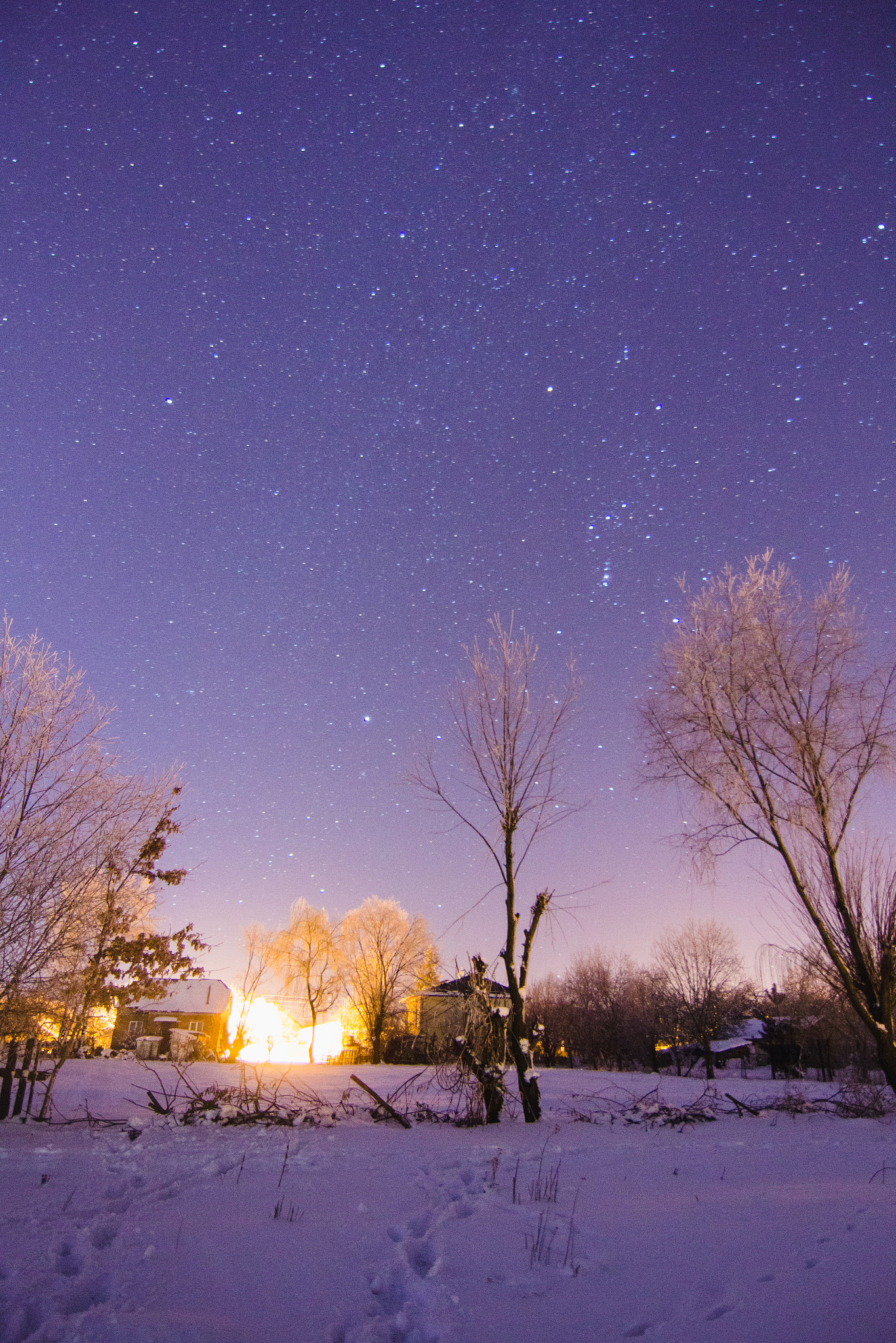 Tokina AT-X 12-28mm F4 Pro DX sample photo. Stary winter night photography