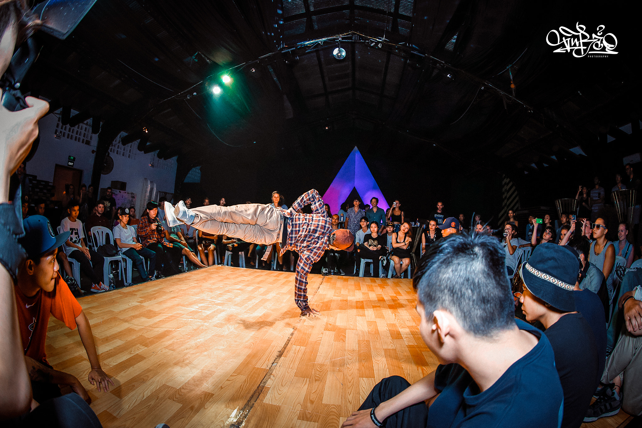 Canon EOS 6D + Canon EF 8-15mm F4L Fisheye USM sample photo. Dance battle photography