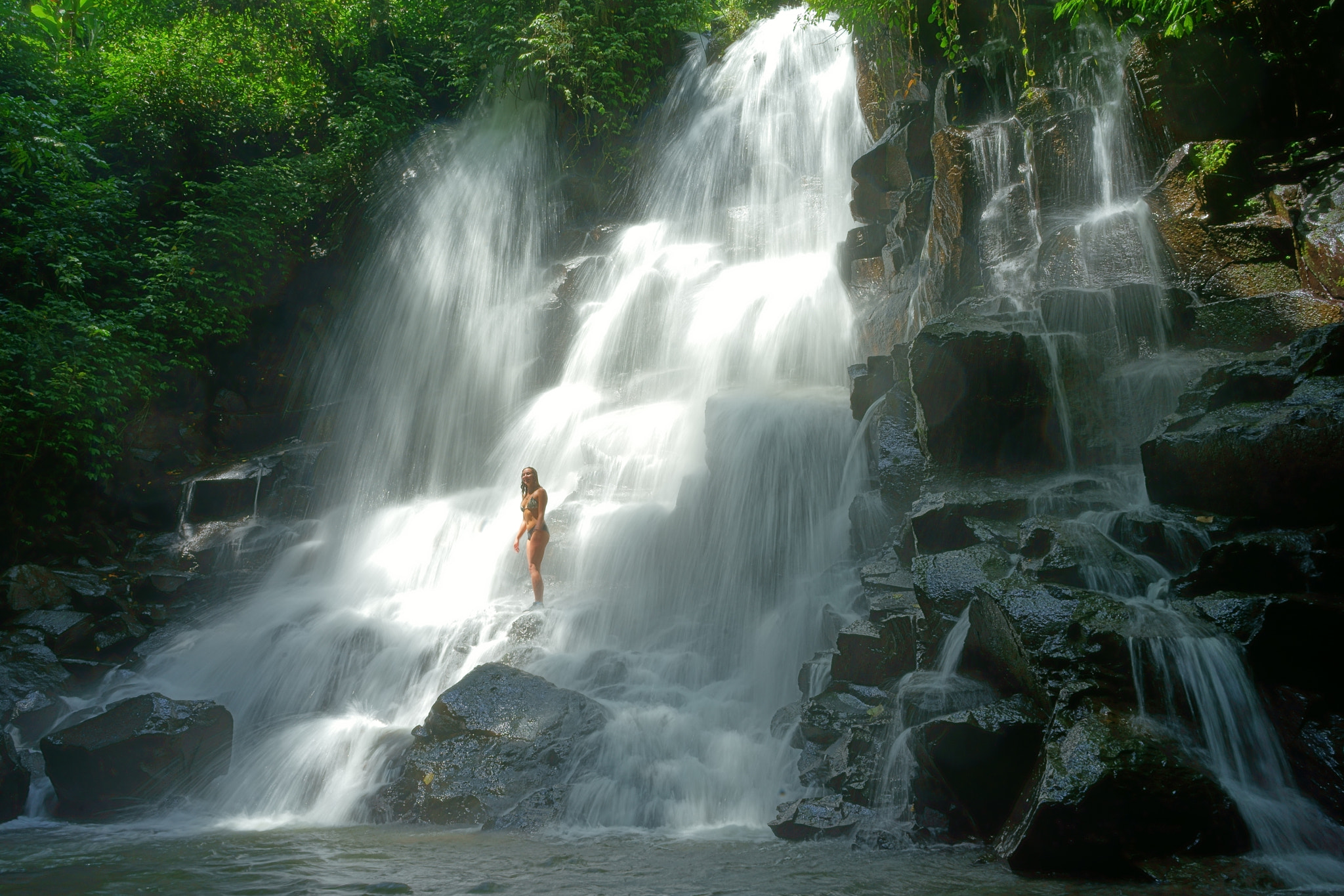 Sony FE 28mm F2 sample photo. Yoga pose, please :) photography