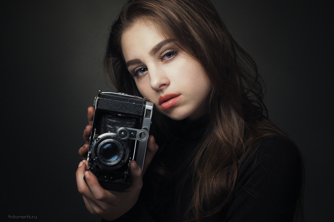 Olympus OM-D E-M5 II + Olympus M.Zuiko Digital 45mm F1.8 sample photo. Elya and moscow-5 photography