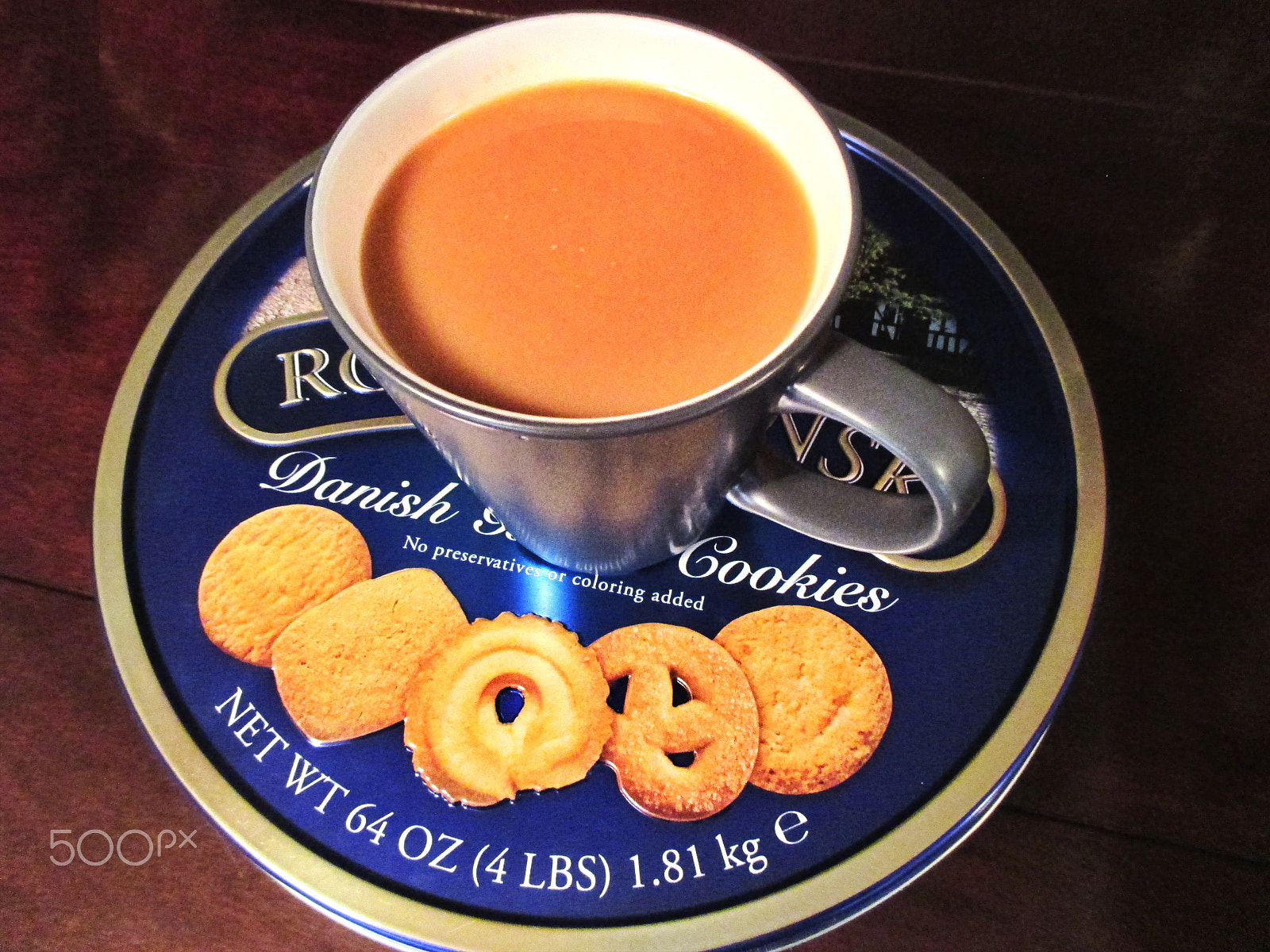 Canon PowerShot ELPH 115 IS (IXUS 132 / IXY 90F) sample photo. Danish butter cookies and a cup of coffee photography