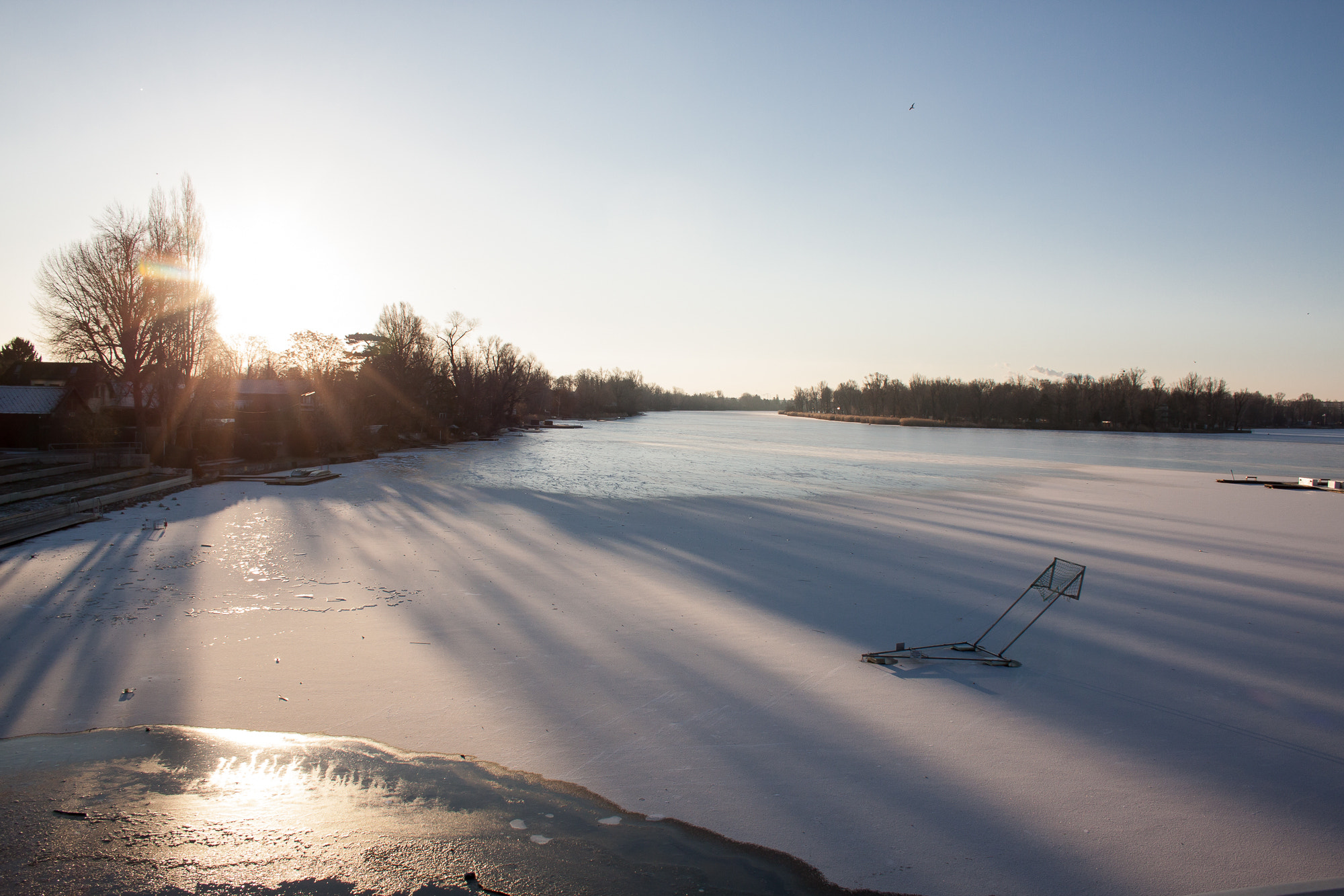 Canon EF-S 18-55mm F3.5-5.6 II sample photo. Ice photography
