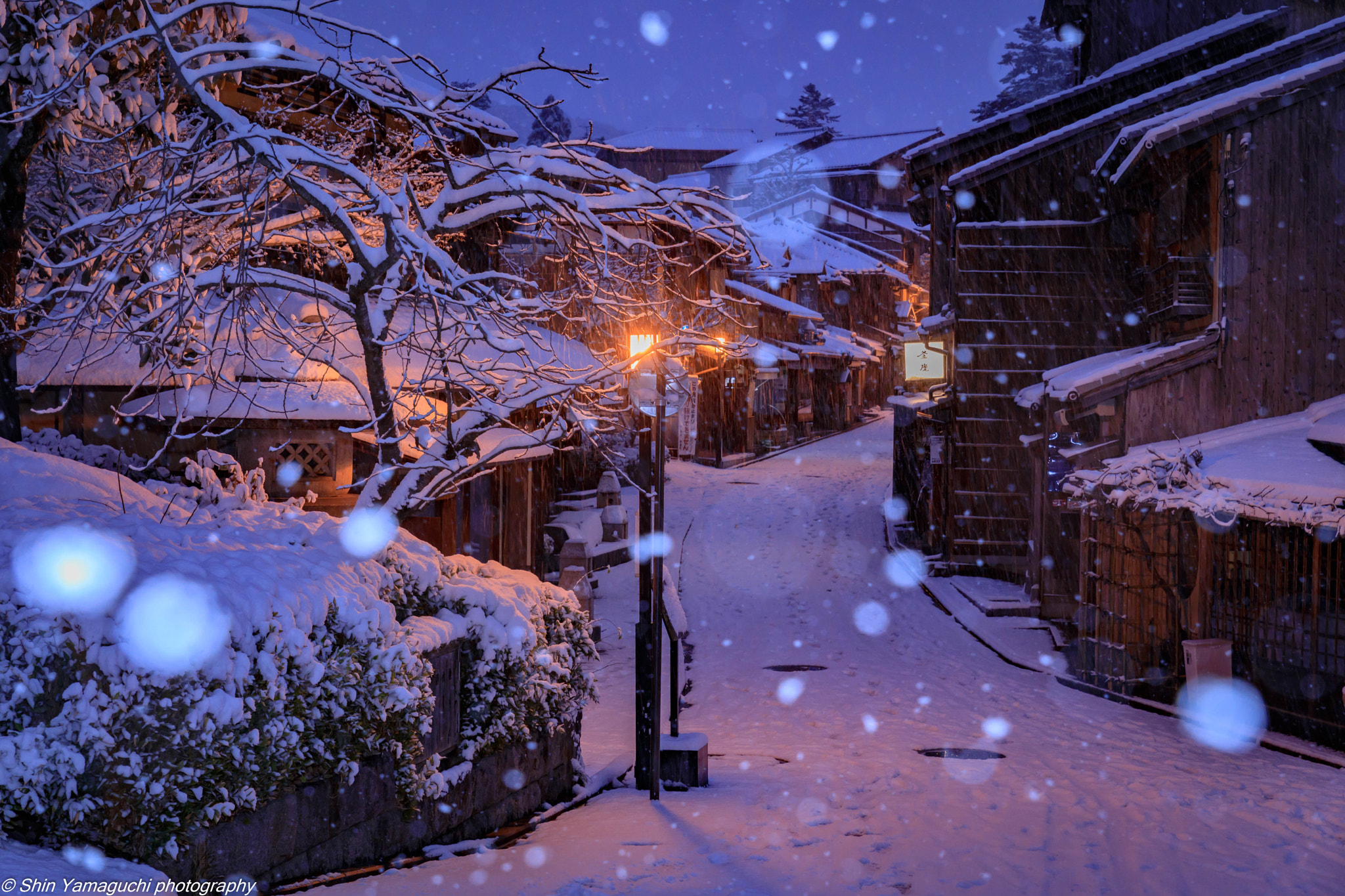 Sigma 24-70mm F2.8 EX DG Macro sample photo. 夜明け前 photography