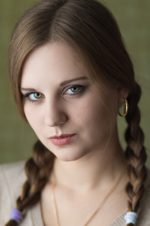 Canon EF 85mm F1.8 USM sample photo. Nastya photography