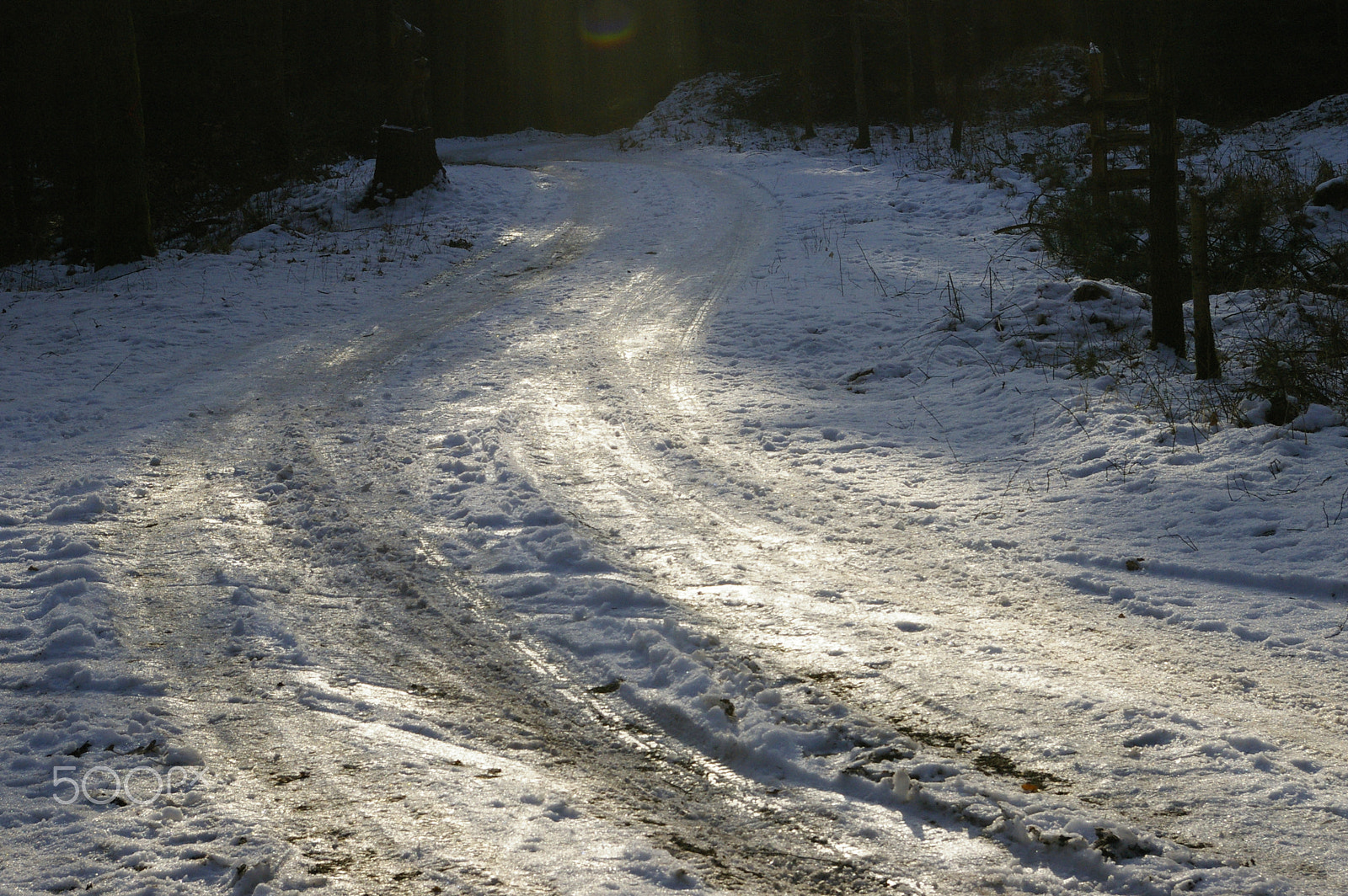 Pentax K100D Super sample photo. Ice road photography