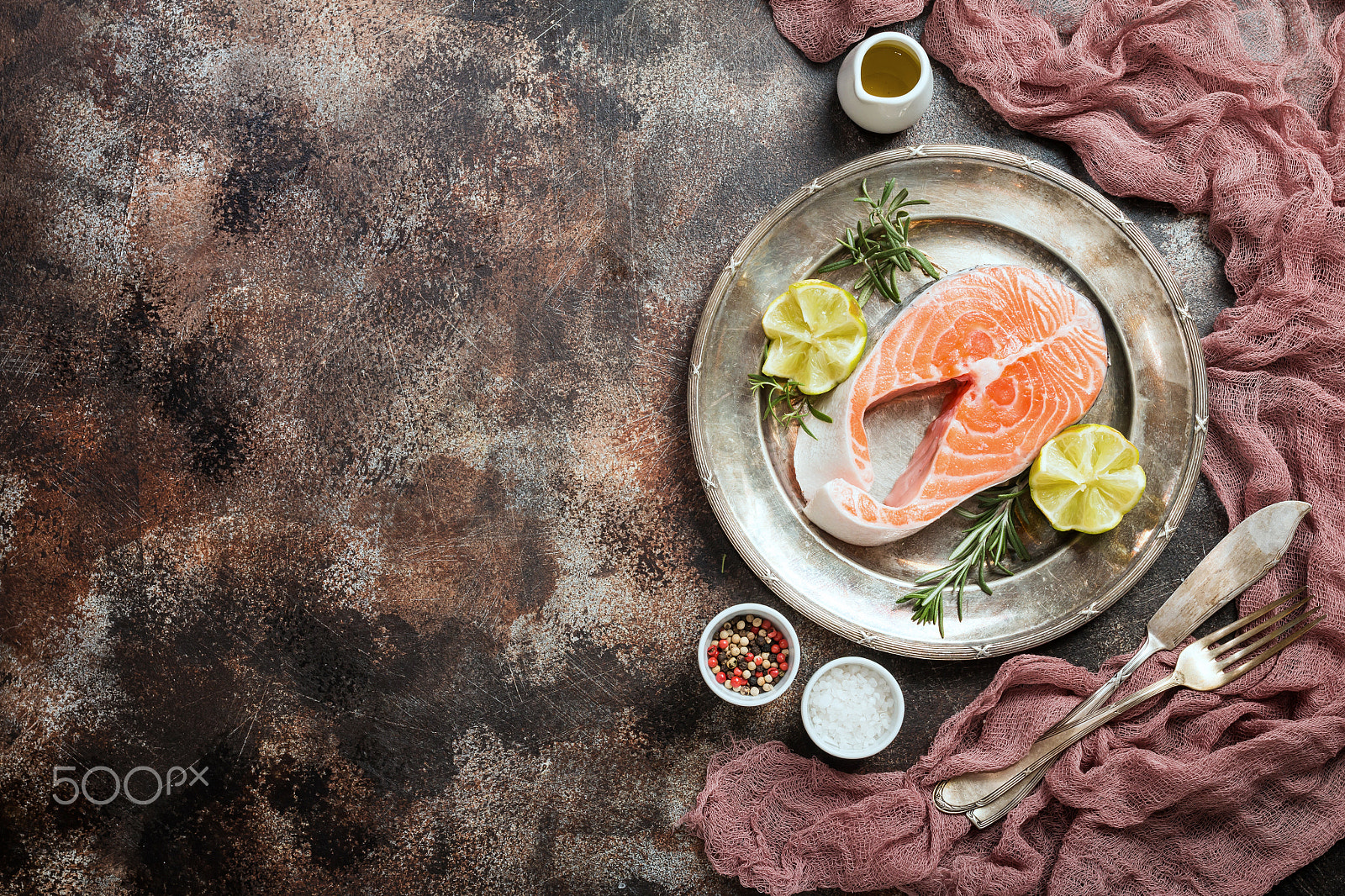 Canon EOS 70D + Sigma 35mm F1.4 DG HSM Art sample photo. Fresh raw salmon steak photography