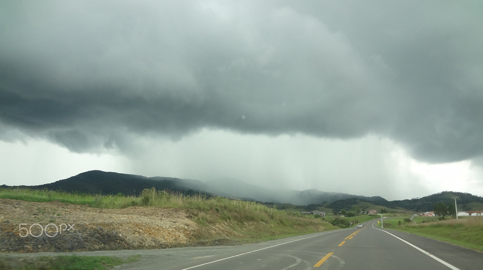 Sony DSC-WX7 sample photo. Road and rain photography