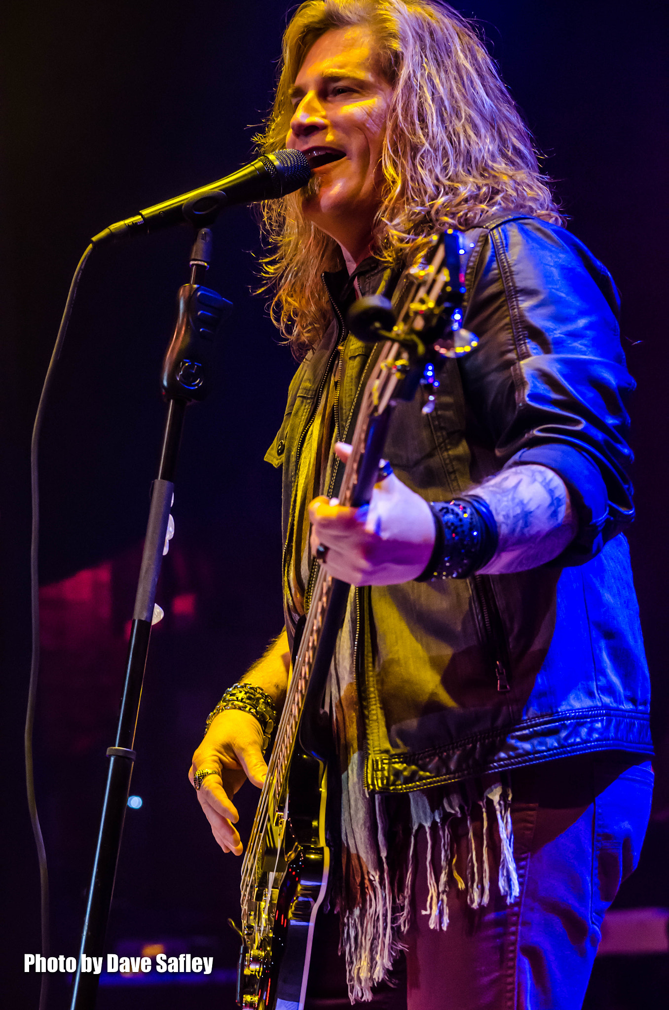 Sigma 50-150mm F2.8 EX APO DC HSM sample photo. The baby's at yost theater santa ana, ca april 2nd, 2016 photography