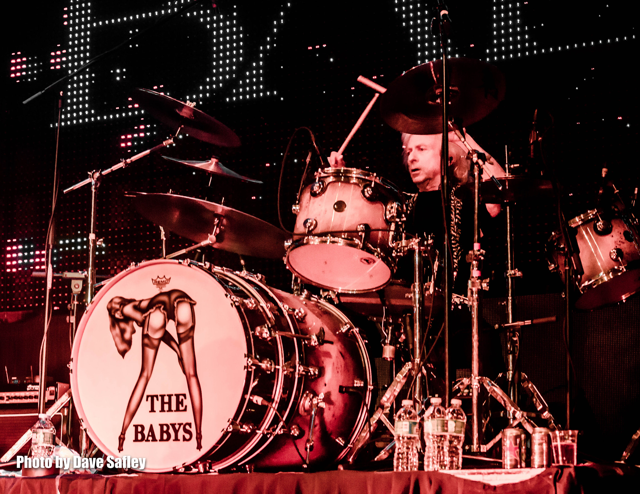 Sigma 50-150mm F2.8 EX APO DC HSM sample photo. The baby's at yost theater santa ana, ca april 2nd, 2016 photography