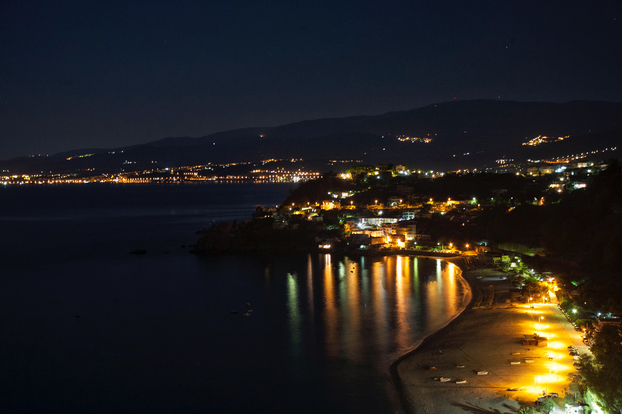 Tamron AF 28-200mm F3.8-5.6 XR Di Aspherical (IF) Macro sample photo. Baia of caminia, catanzaro. photography