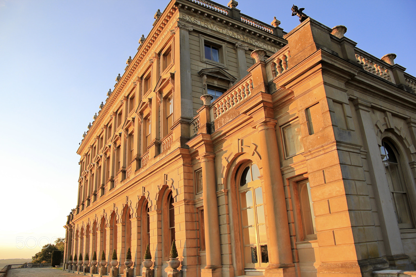 Canon EF-S 17-85mm F4-5.6 IS USM sample photo. Clivedon house stately home england photography