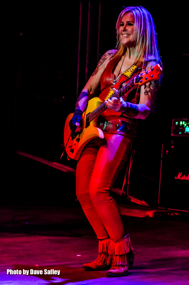 Sigma 50-150mm F2.8 EX APO DC HSM sample photo. Lita ford at yost theater santa ana ca. on november 19th, 2016 photography