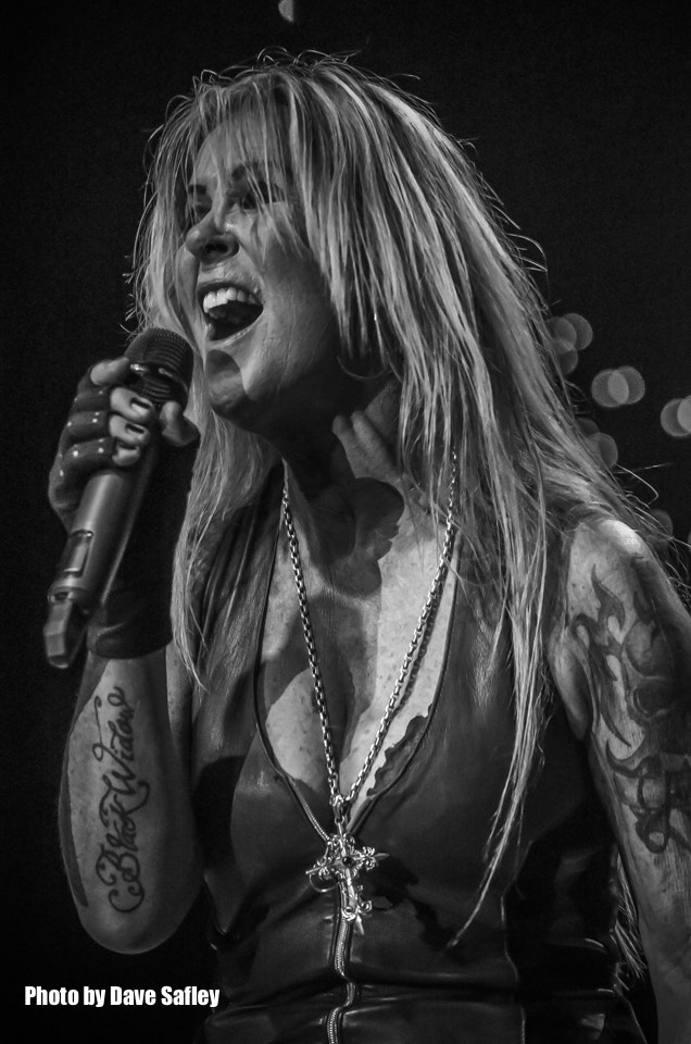 Sigma 50-150mm F2.8 EX APO DC HSM sample photo. Lita ford at yost theater santa ana ca. on november 19th, 2016 photography