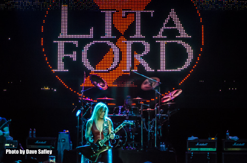 Sigma 50-150mm F2.8 EX APO DC HSM sample photo. Lita ford at yost theater santa ana ca. on november 19th, 2016 photography